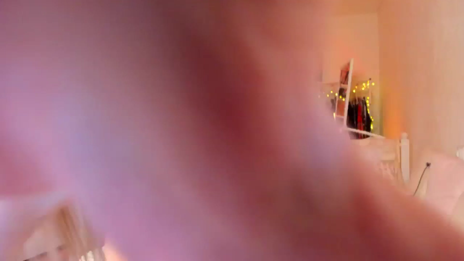 Gallery image thumbnail from AliceXsweeT's myfreecams stream on, 08/03/2025, 17:16 image 4 of 20