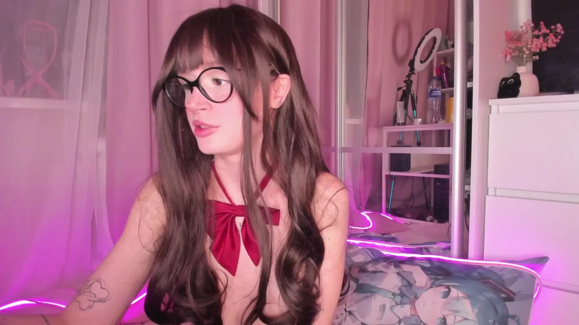 Gallery image thumbnail from AliceXsweeT's myfreecams stream on, 11/20/2025, 17:56 image 9 of 20