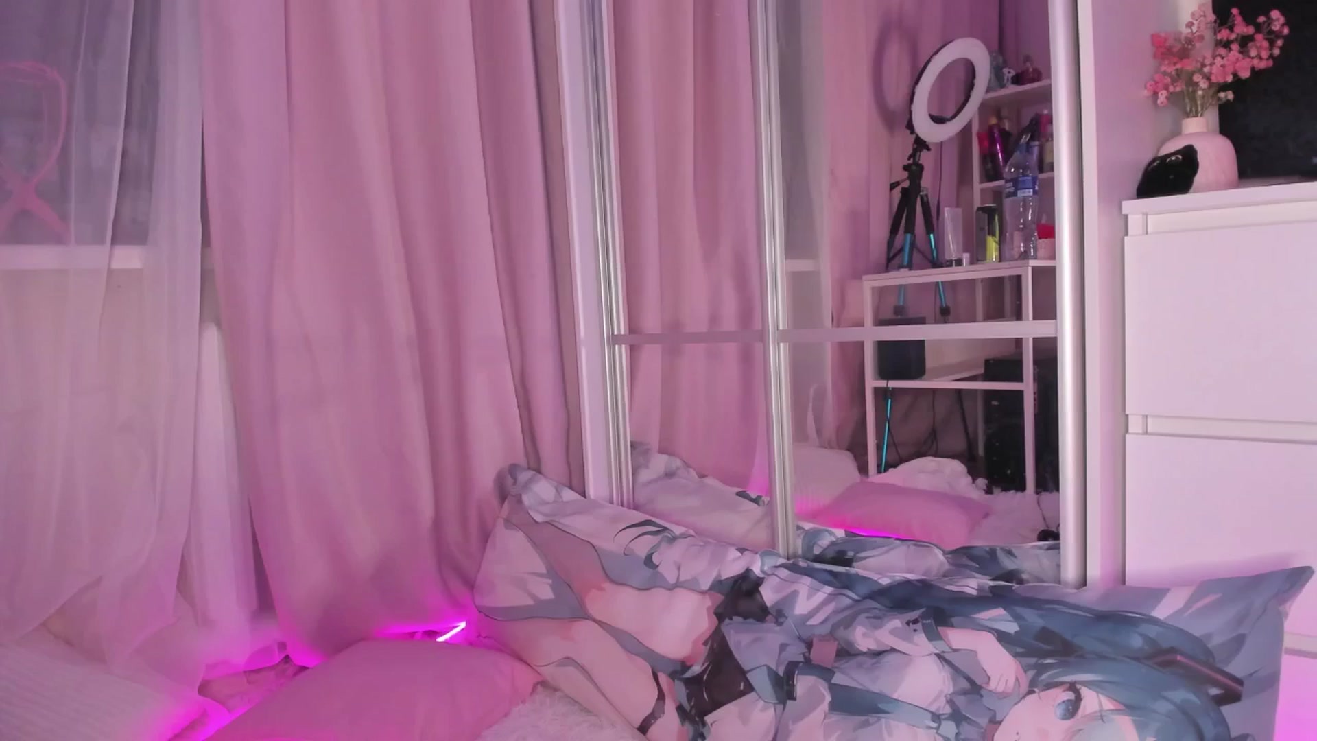Gallery image thumbnail from AliceXsweeT's myfreecams stream on, 11/30/2025, 16:49 image 20 of 20