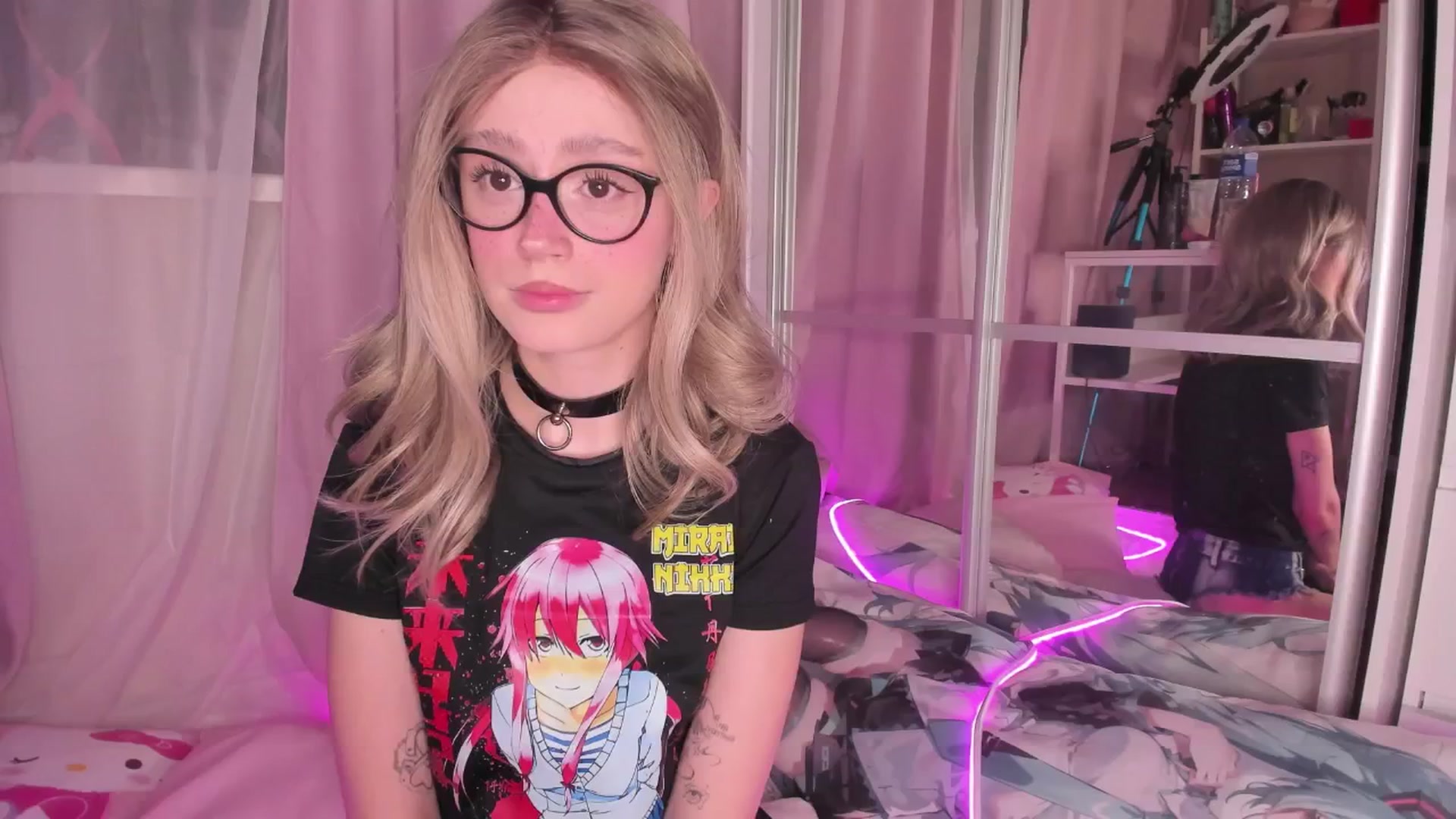 Gallery image thumbnail from AliceXsweeT's myfreecams stream on, 12/28/2025, 15:55 image 1 of 20