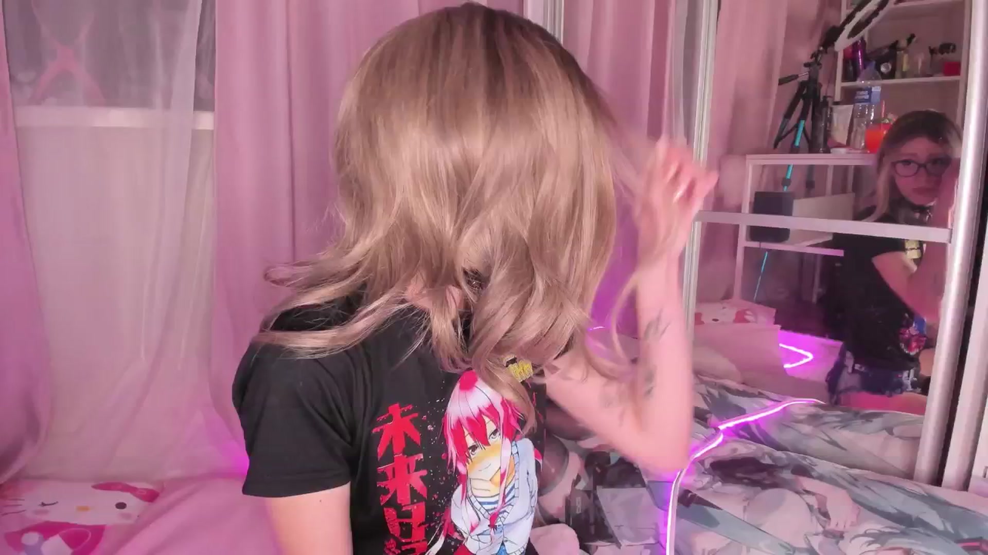 Gallery image thumbnail from AliceXsweeT's myfreecams stream on, 12/28/2025, 15:55 image 18 of 20