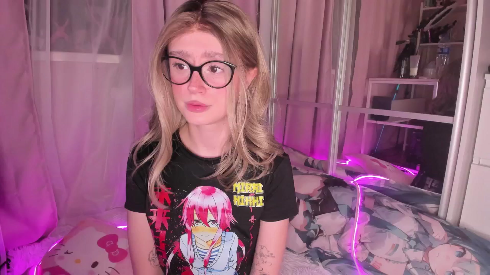 Gallery image thumbnail from AliceXsweeT's myfreecams stream on, 01/02/2026, 15:44 image 12 of 20