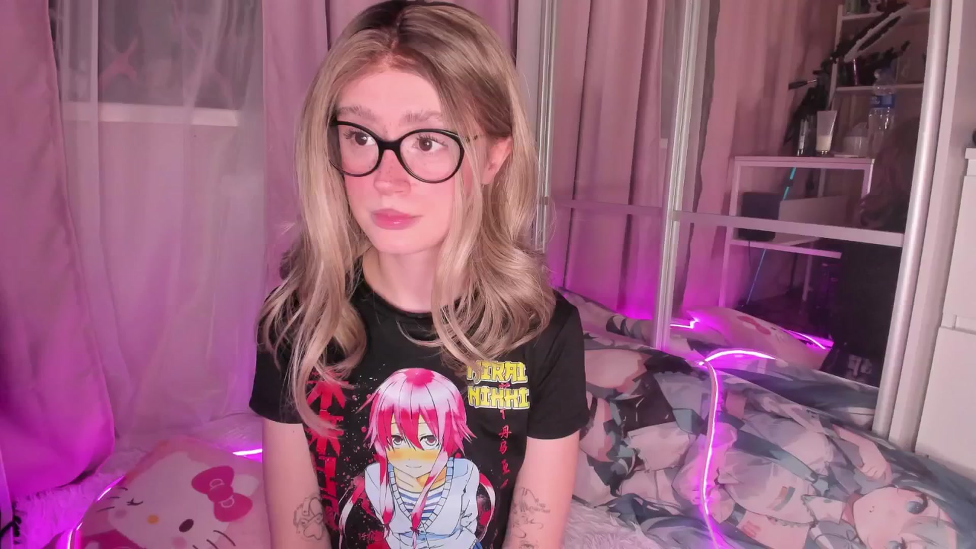 Gallery image thumbnail from AliceXsweeT's myfreecams stream on, 01/02/2026, 15:44 image 8 of 20