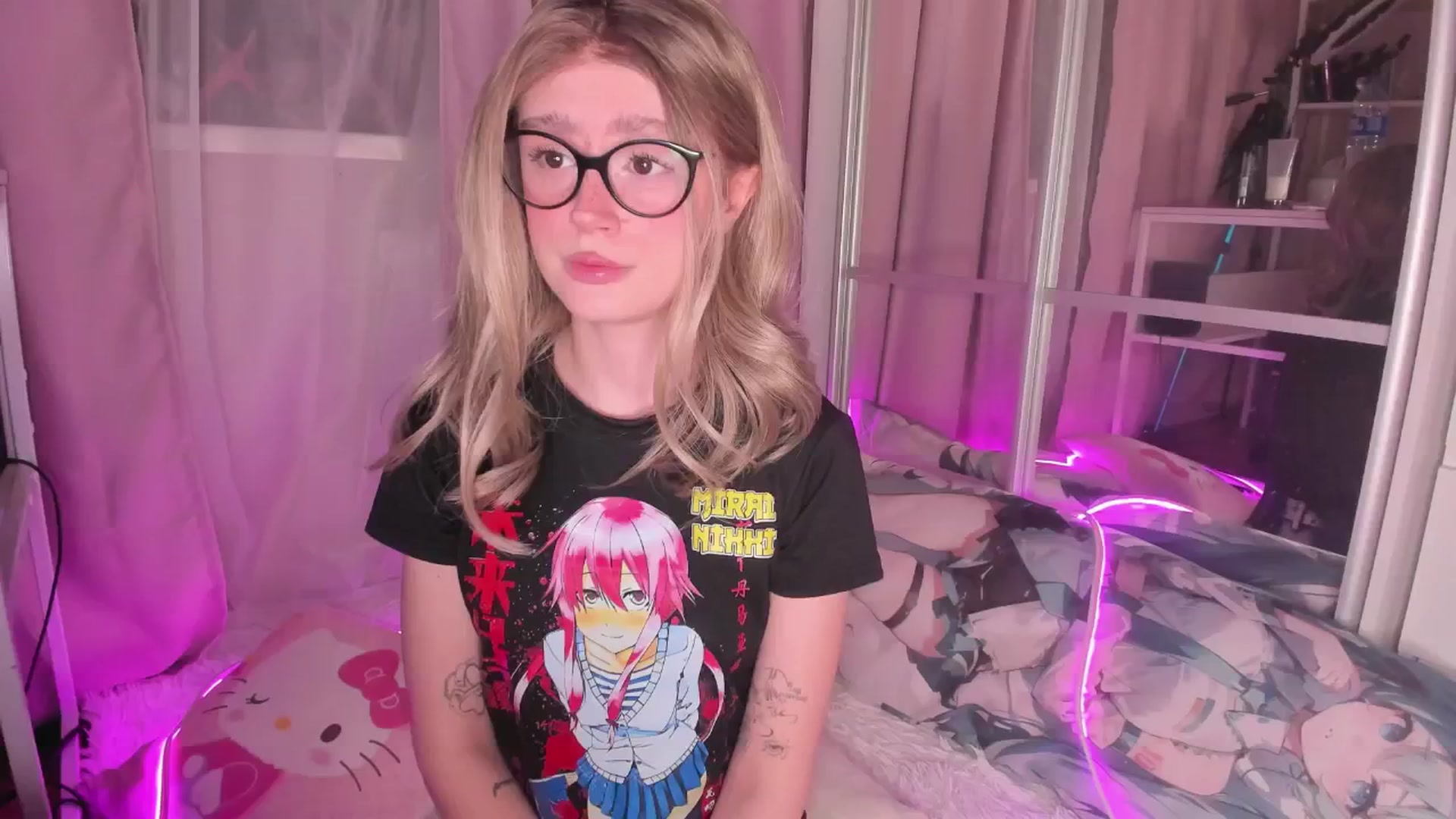Gallery image thumbnail from AliceXsweeT's myfreecams stream on, 01/02/2026, 15:44 image 2 of 20
