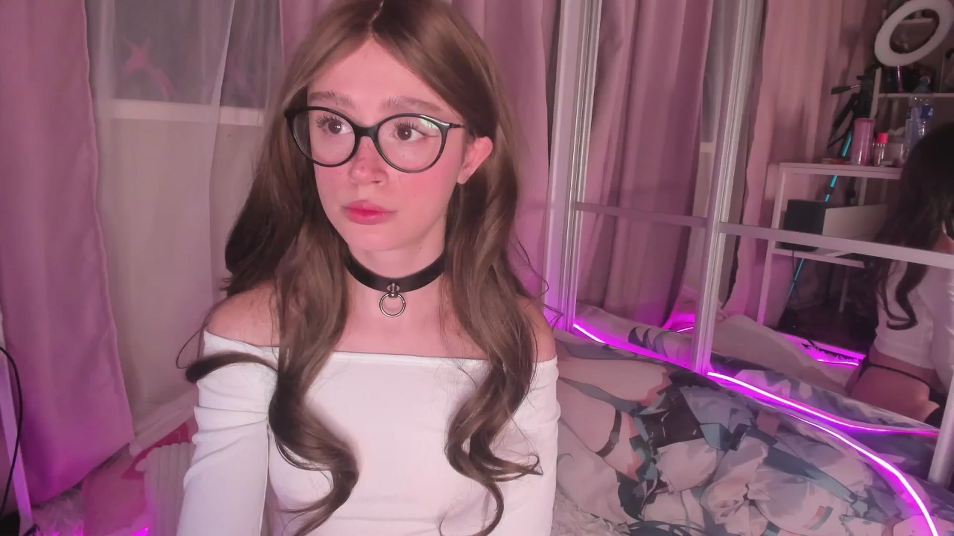 Gallery image thumbnail from AliceXsweeT's myfreecams stream on, 01/08/2026, 16:38 image 11 of 20