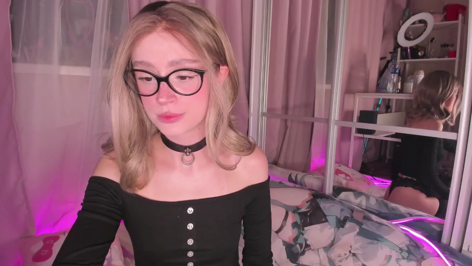 Gallery image thumbnail from AliceXsweeT's myfreecams stream on, 01/11/2026, 15:50 image 9 of 20