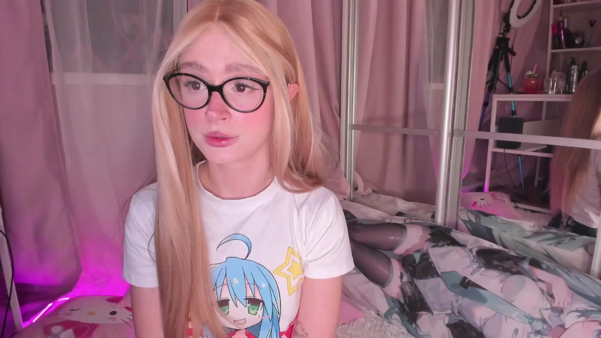 Gallery image thumbnail from AliceXsweeT's myfreecams stream on, 01/30/2026, 16:32 image 7 of 20
