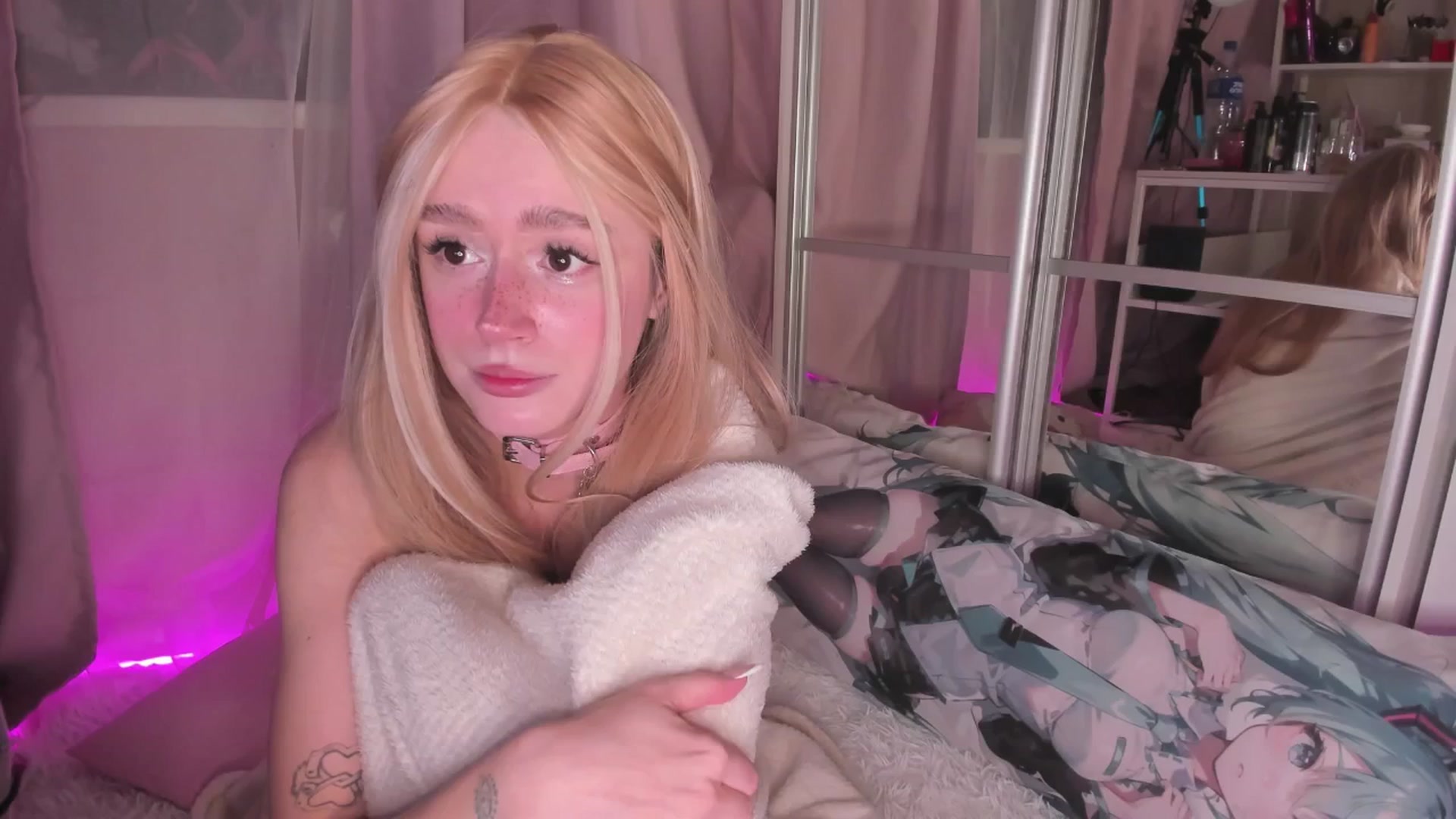 Gallery image thumbnail from AliceXsweeT's myfreecams stream on, 02/04/2026, 18:21 image 19 of 20