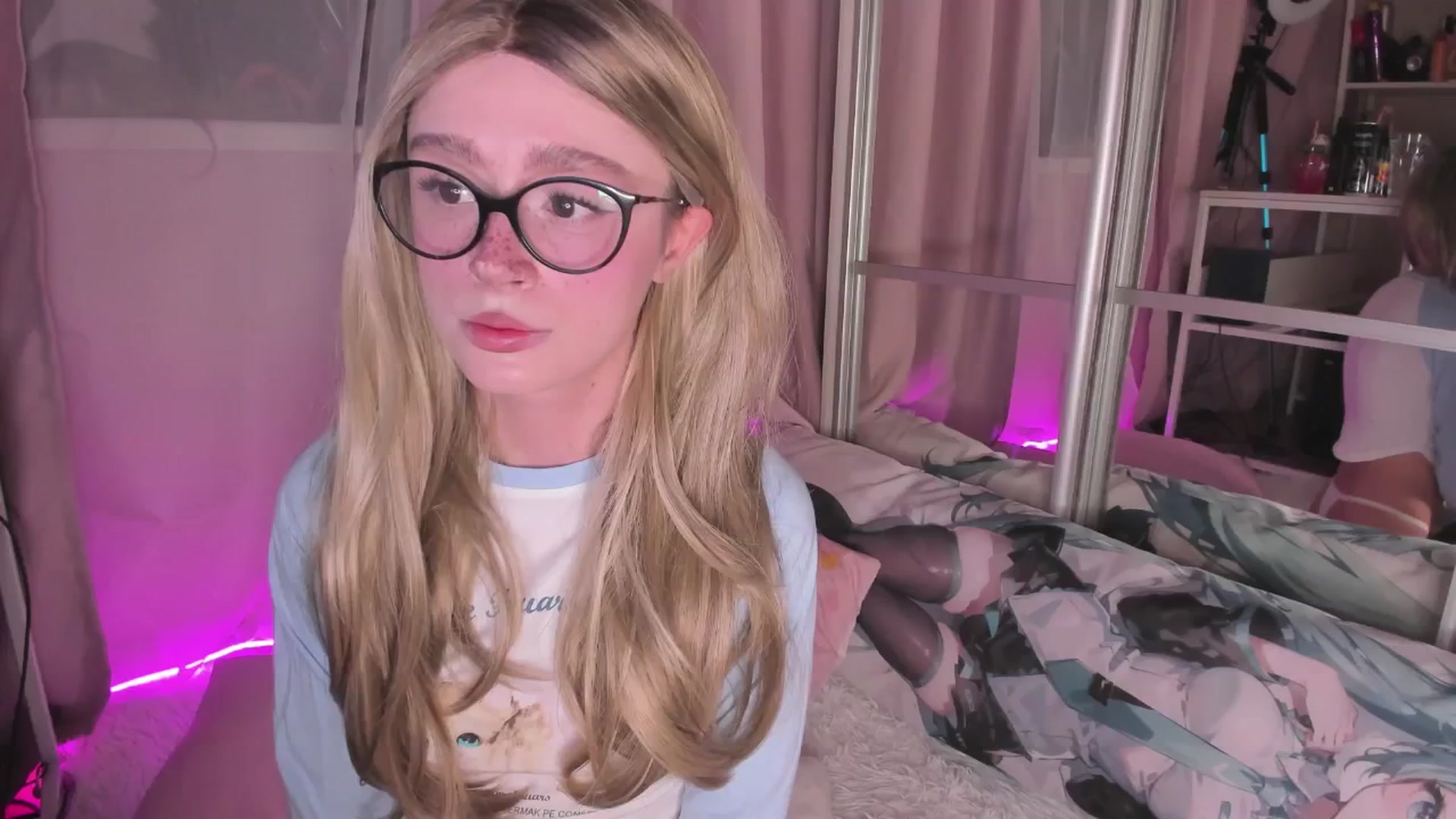 Gallery image thumbnail from AliceXsweeT's myfreecams stream on, 02/06/2026, 15:58 image 1 of 20