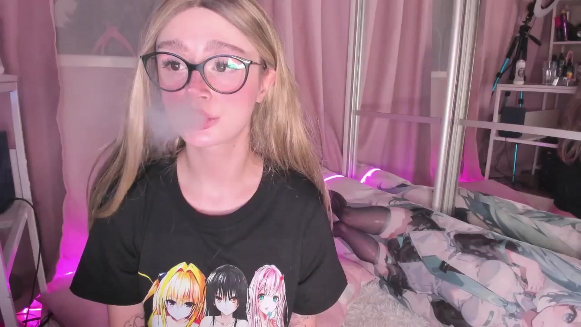Gallery image thumbnail from AliceXsweeT's myfreecams stream on, 02/09/2026, 17:22 image 18 of 20