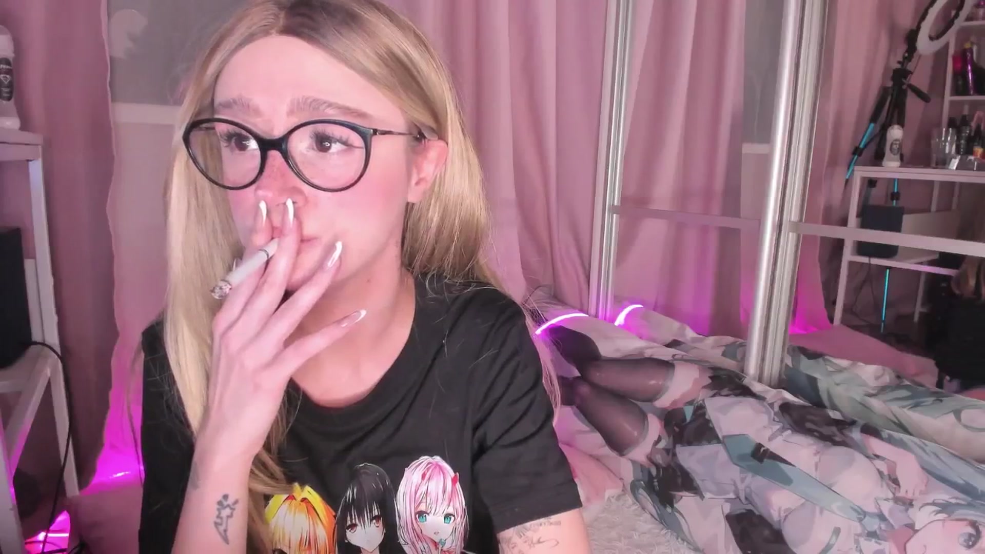 Gallery image thumbnail from AliceXsweeT's myfreecams stream on, 02/09/2026, 18:31 image 12 of 20