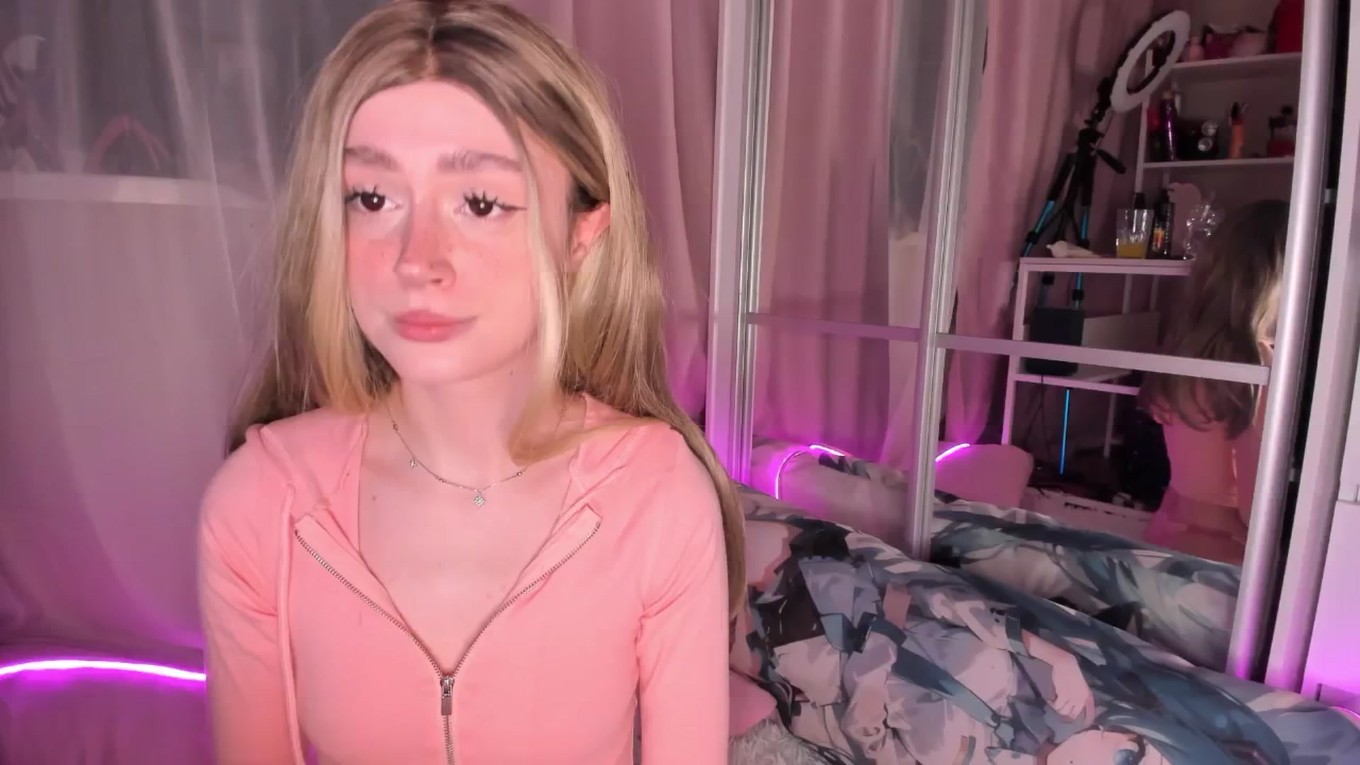 Gallery image thumbnail from AliceXsweeT's myfreecams stream on, 02/26/2026, 16:55 image 14 of 20