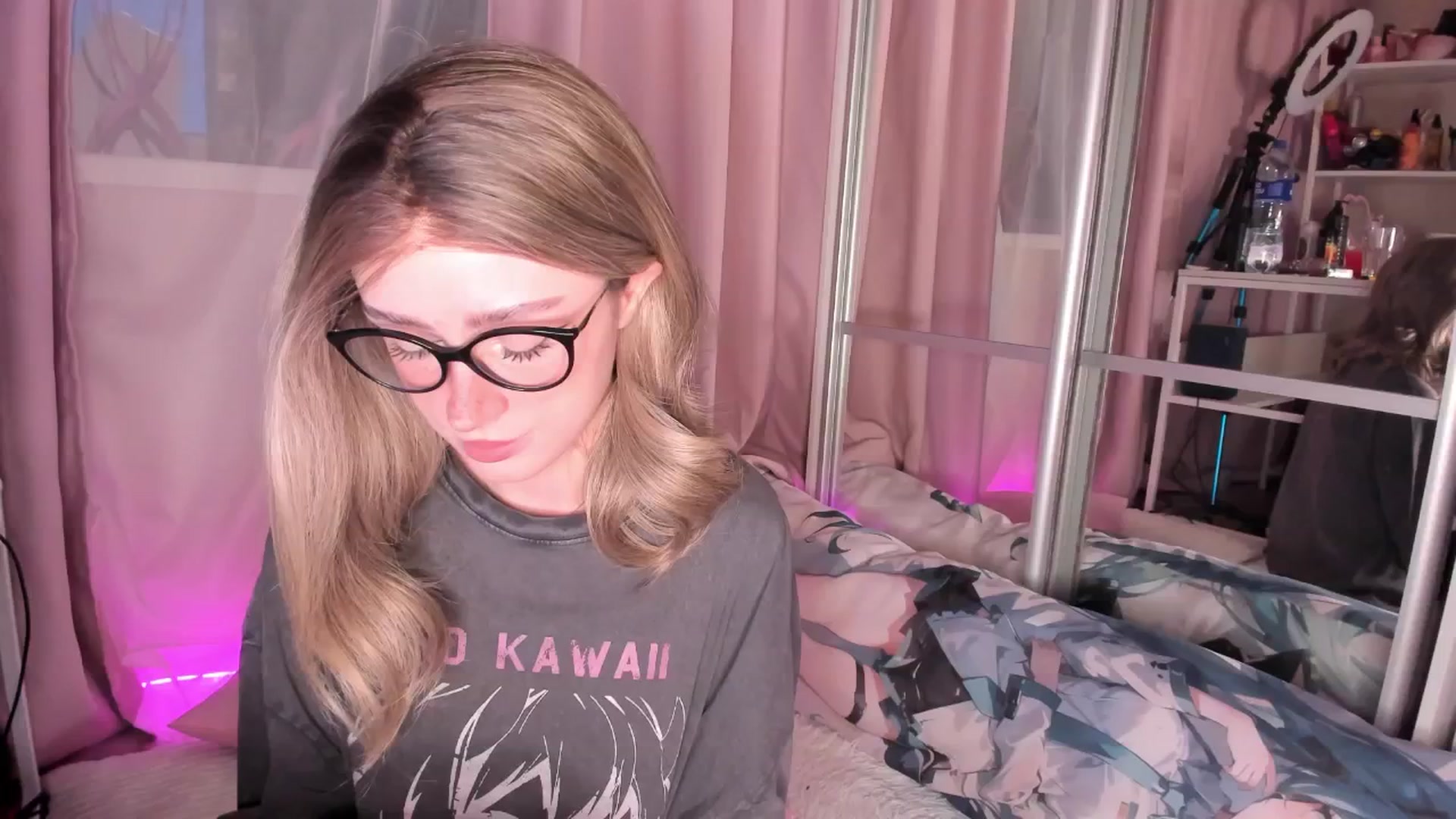 Gallery image thumbnail from AliceXsweeT's myfreecams stream on, 03/09/2026, 15:48 image 10 of 20