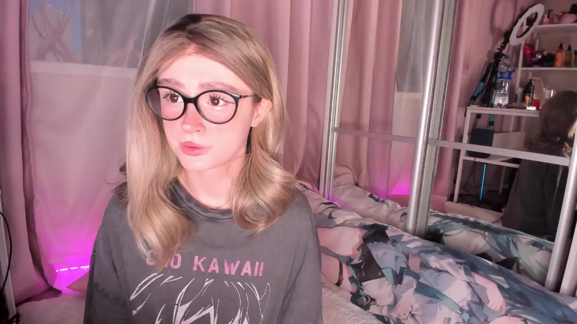 Gallery image thumbnail from AliceXsweeT's myfreecams stream on, 03/09/2026, 15:48 image 14 of 20