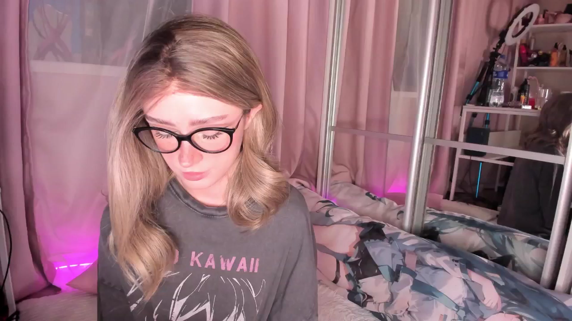 Gallery image thumbnail from AliceXsweeT's myfreecams stream on, 03/09/2026, 15:48 image 19 of 20