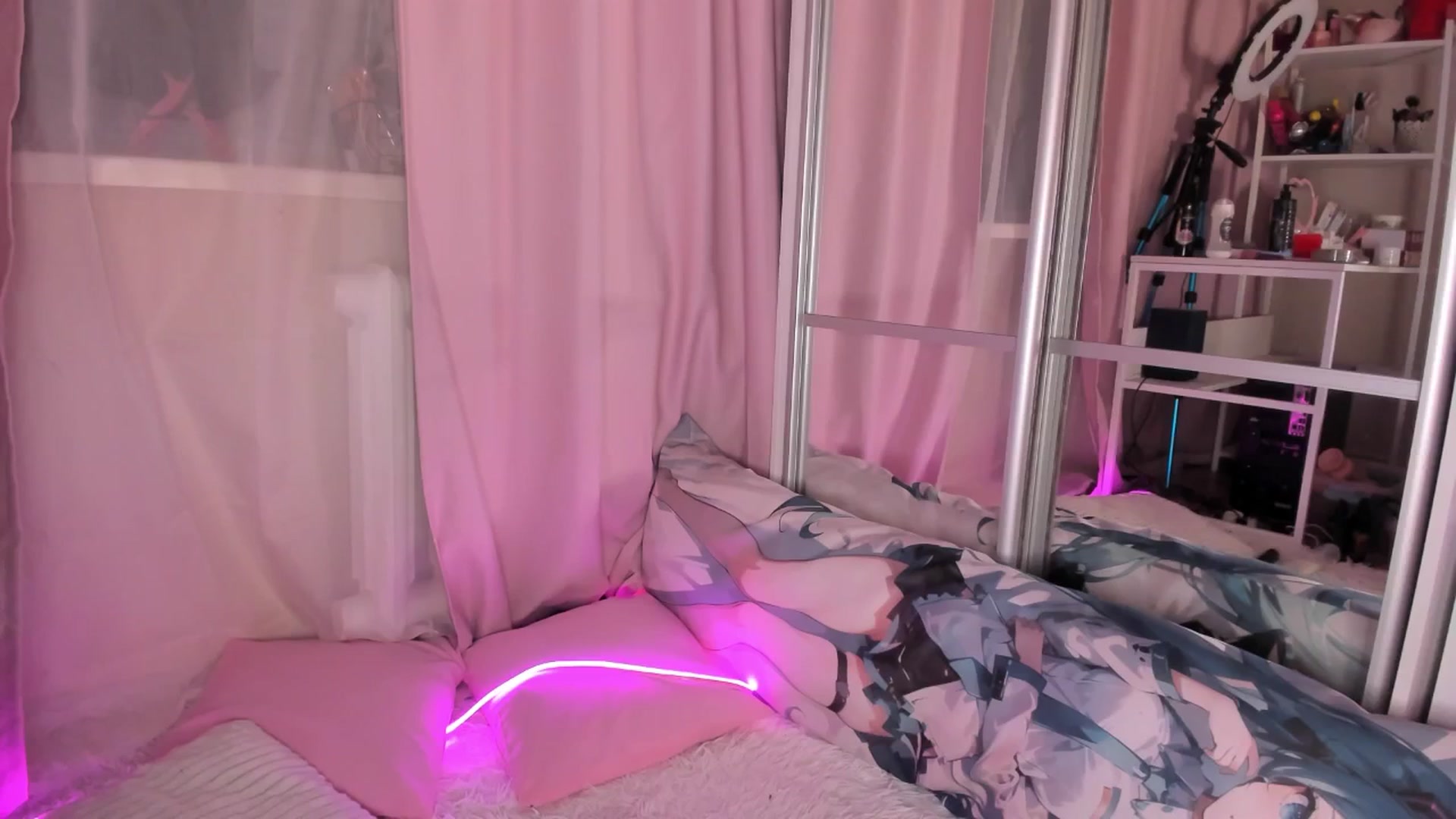 Gallery image thumbnail from AliceXsweeT's myfreecams stream on, 03/15/2026, 17:08 image 19 of 20
