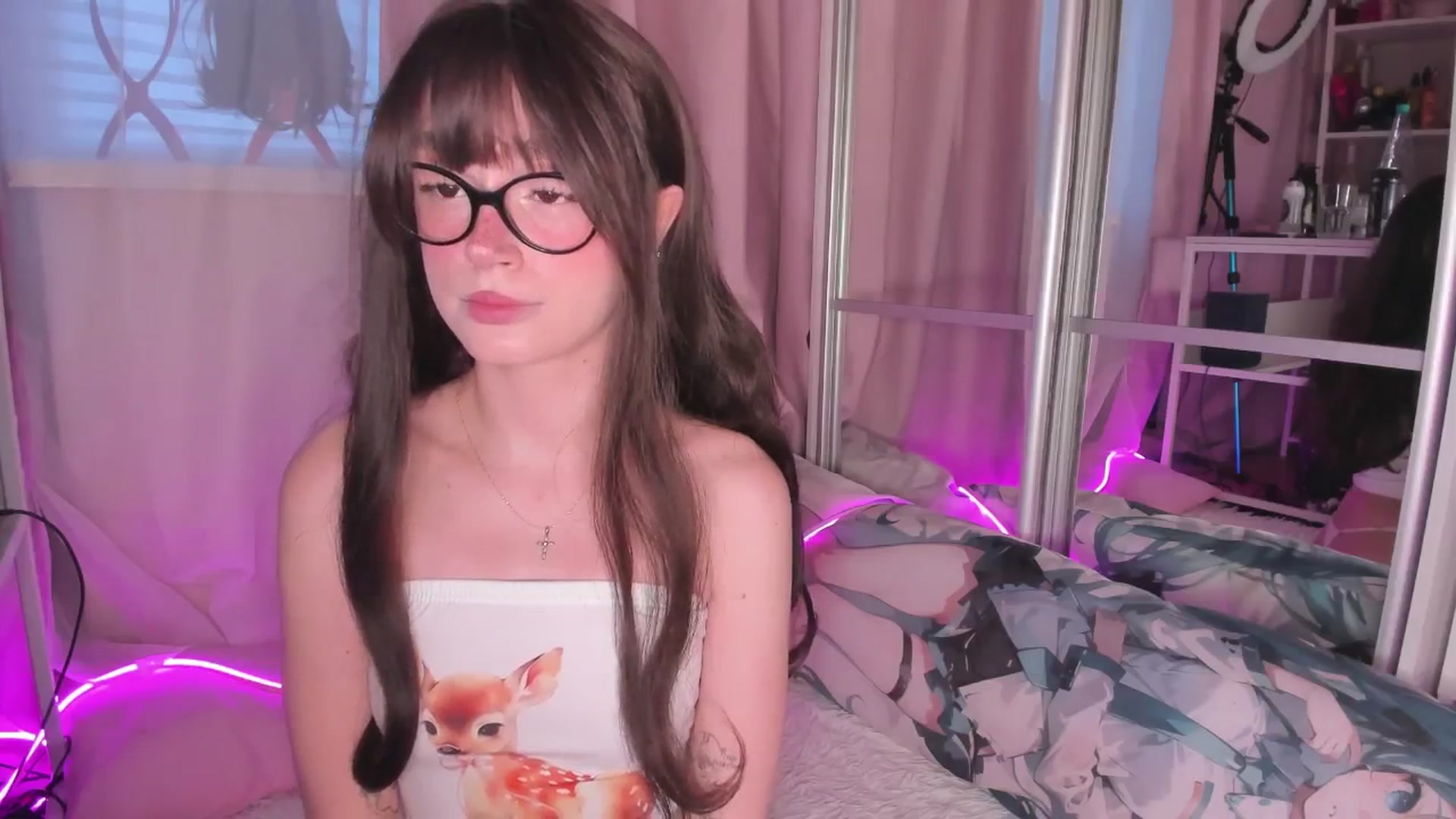 Gallery image thumbnail from AliceXsweeT's myfreecams stream on, 03/30/2026, 16:08 image 8 of 20