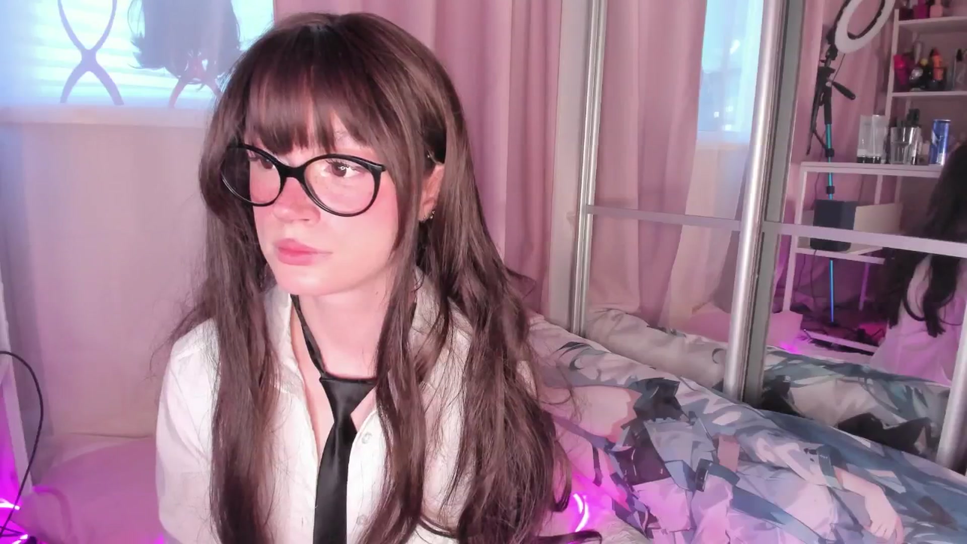 Gallery image thumbnail from AliceXsweeT's myfreecams stream on, 04/09/2026, 16:39 image 5 of 20