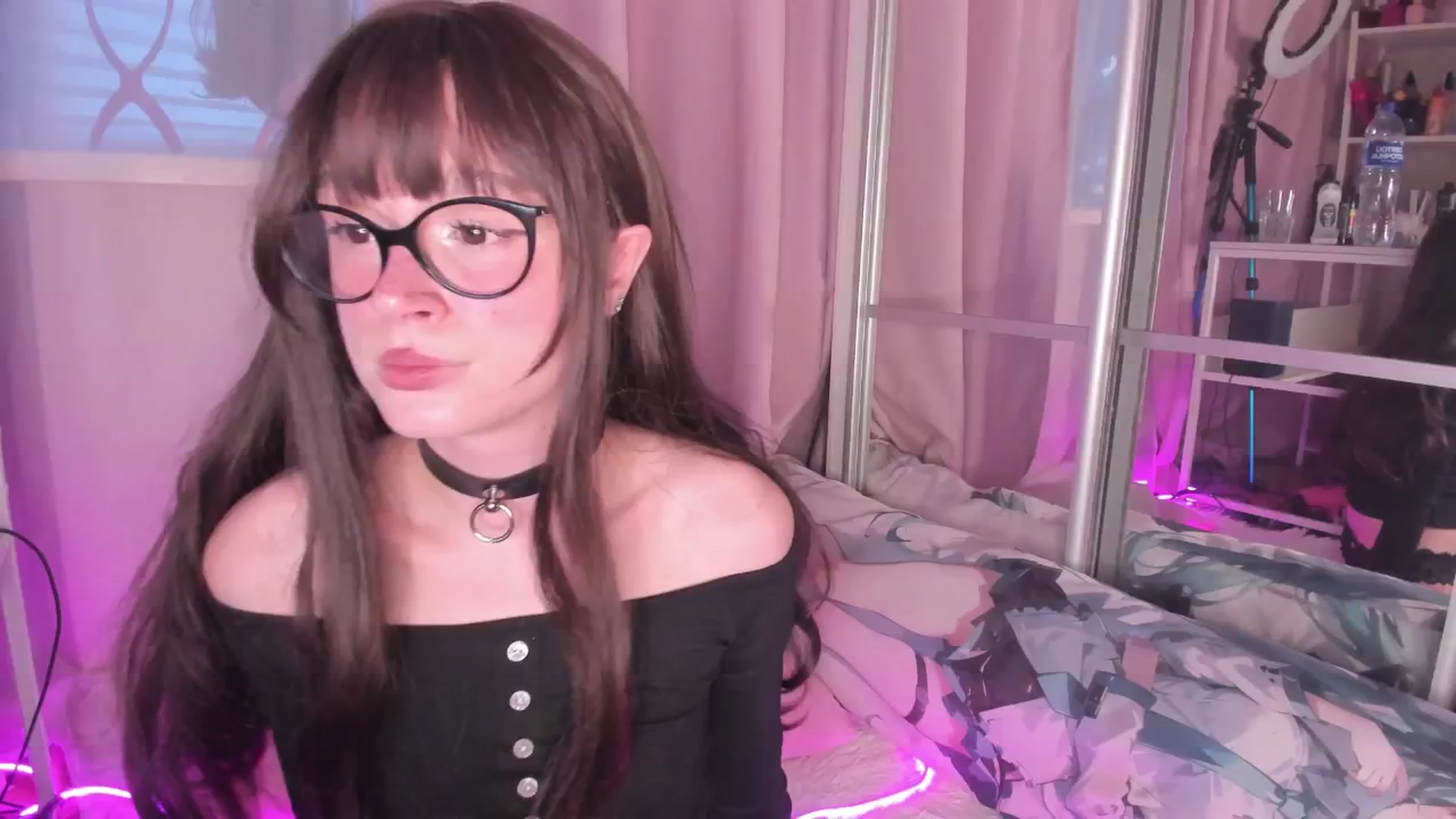 Gallery image thumbnail from AliceXsweeT's myfreecams stream on, 04/13/2026, 17:17 image 1 of 20