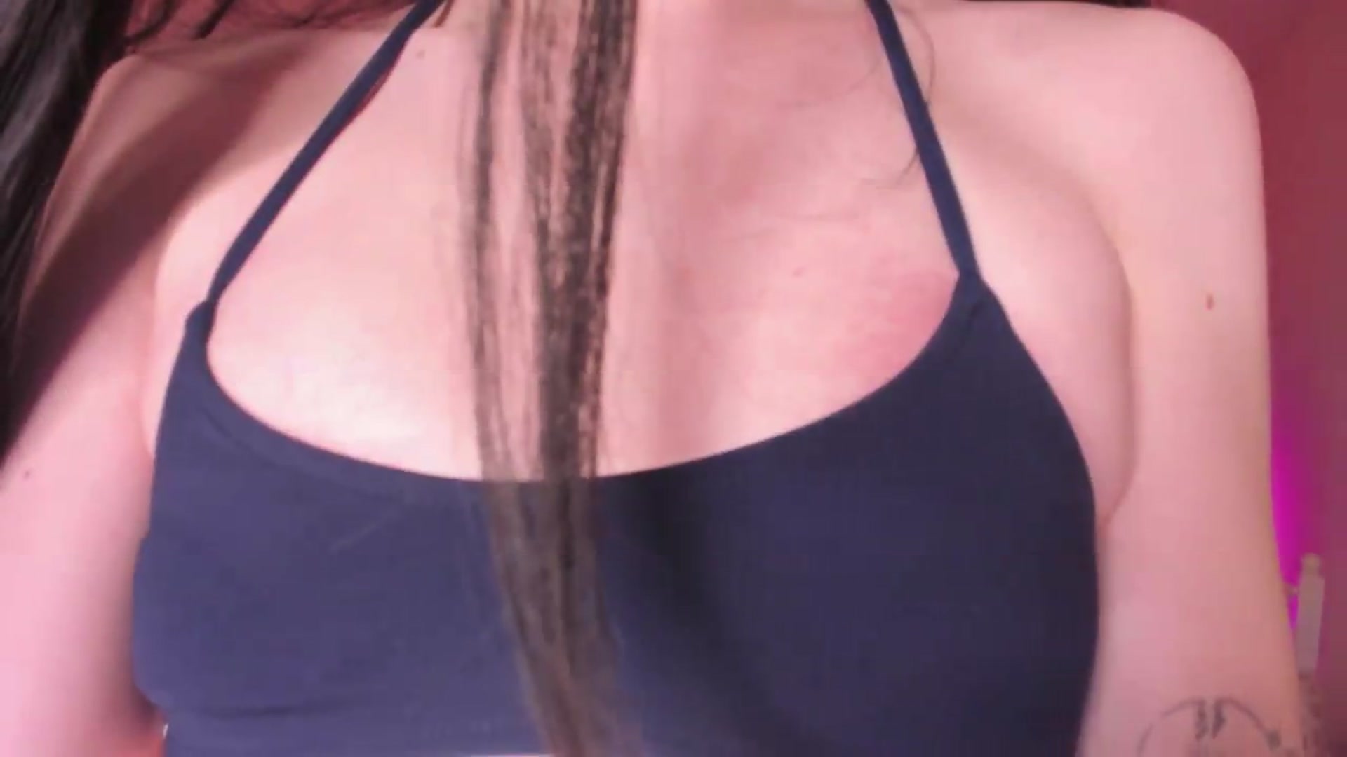 Gallery image thumbnail from AliceXsweeT's myfreecams stream on, 05/31/2026, 16:06 image 13 of 20
