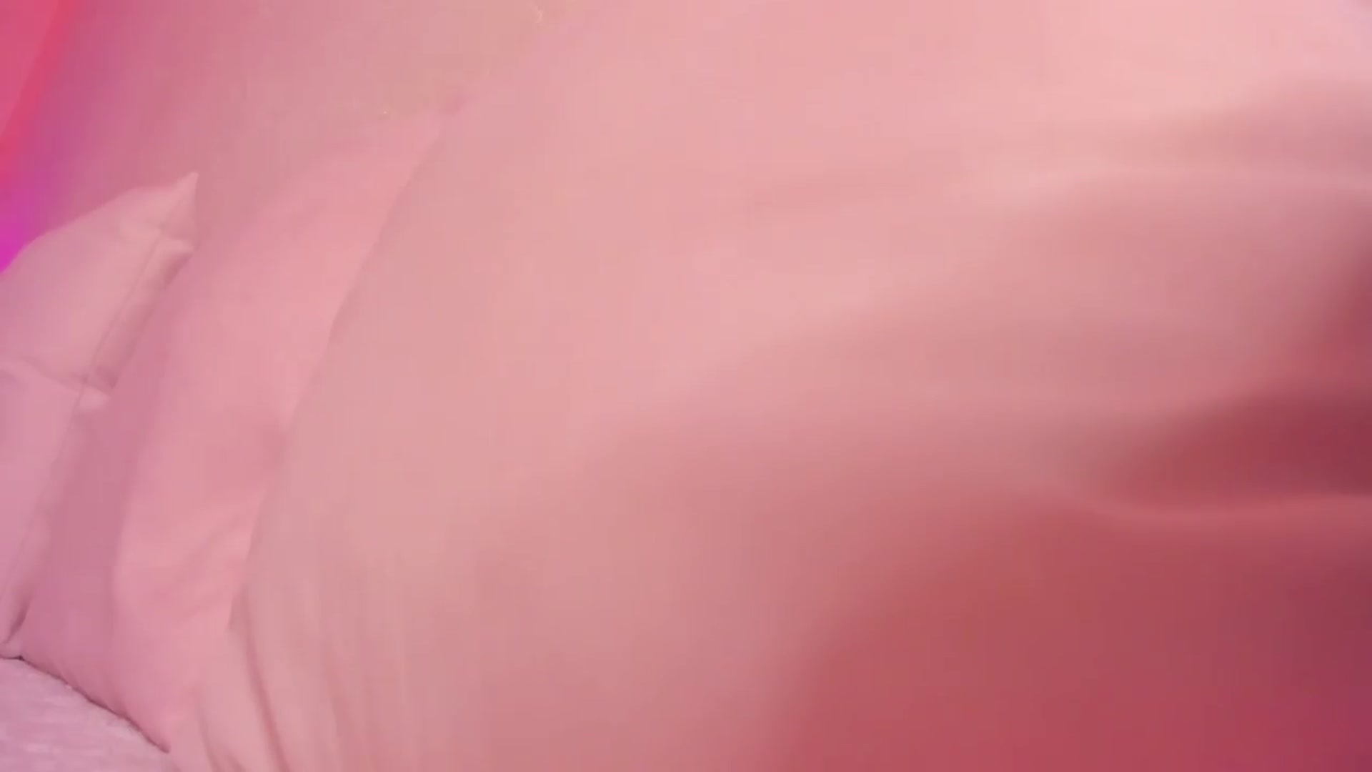 Gallery image thumbnail from AliceXsweeT's myfreecams stream on, 05/31/2026, 17:39 image 16 of 20