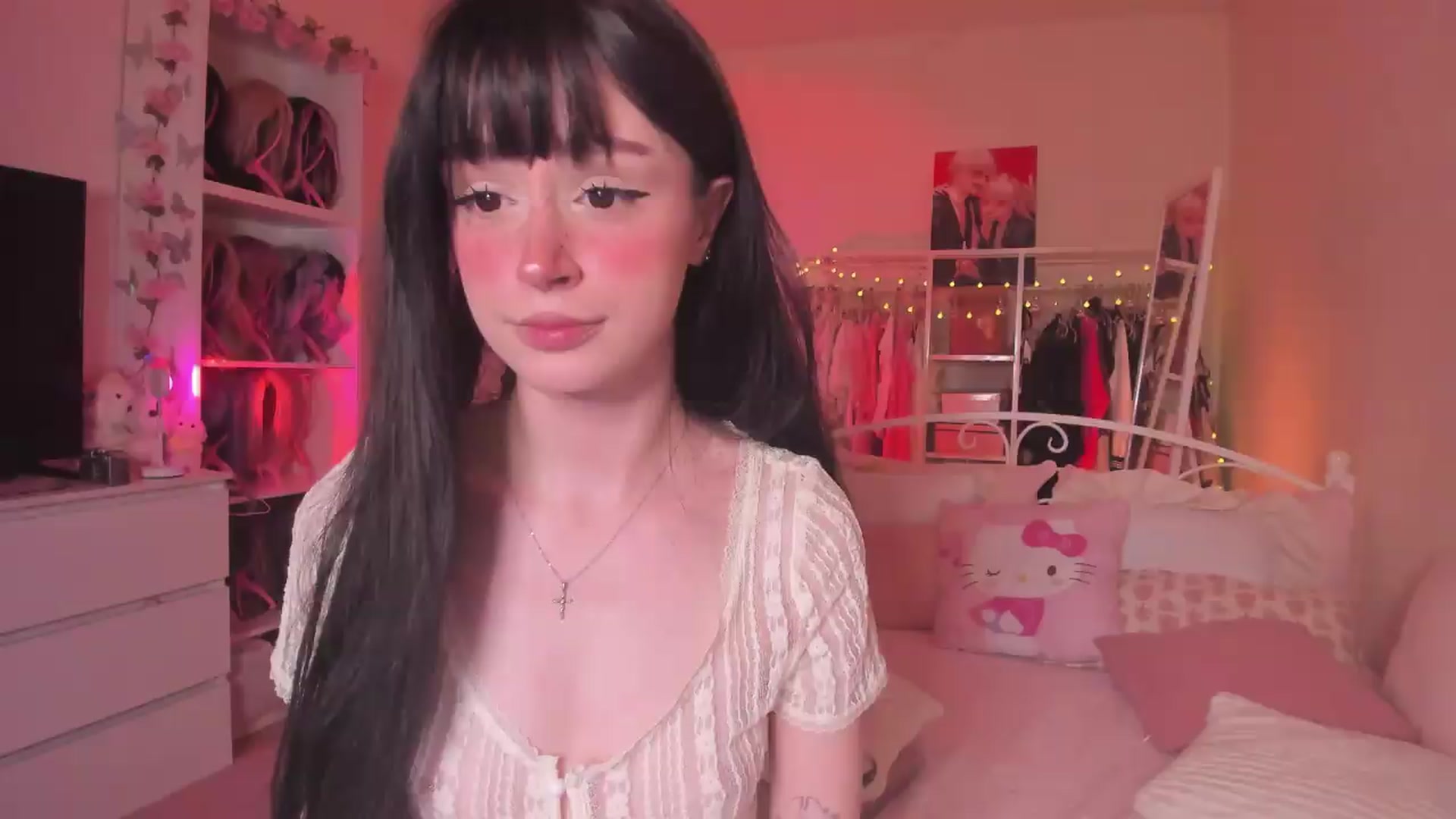 Gallery image thumbnail from AliceXsweeT's myfreecams stream on, 06/11/2026, 17:33 image 19 of 20