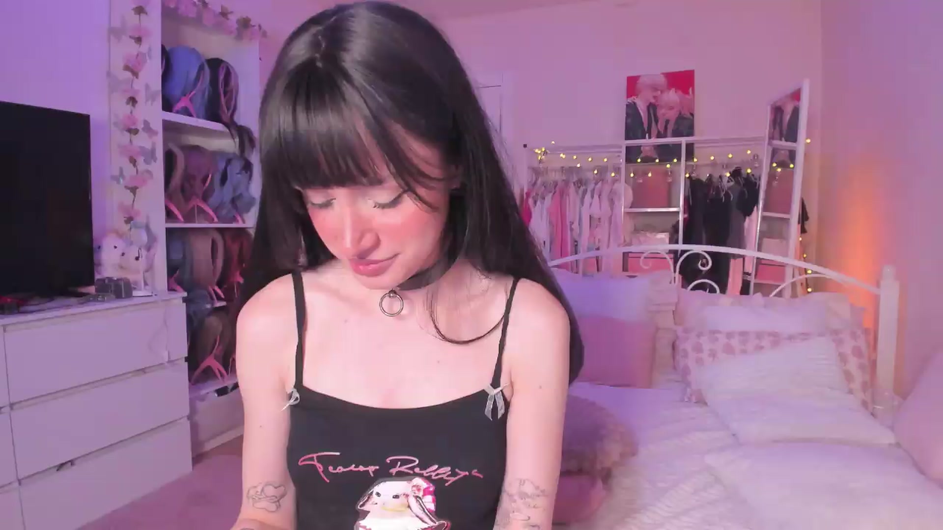Gallery image thumbnail from AliceXsweeT's myfreecams stream on, 07/08/2026, 18:41 image 6 of 20