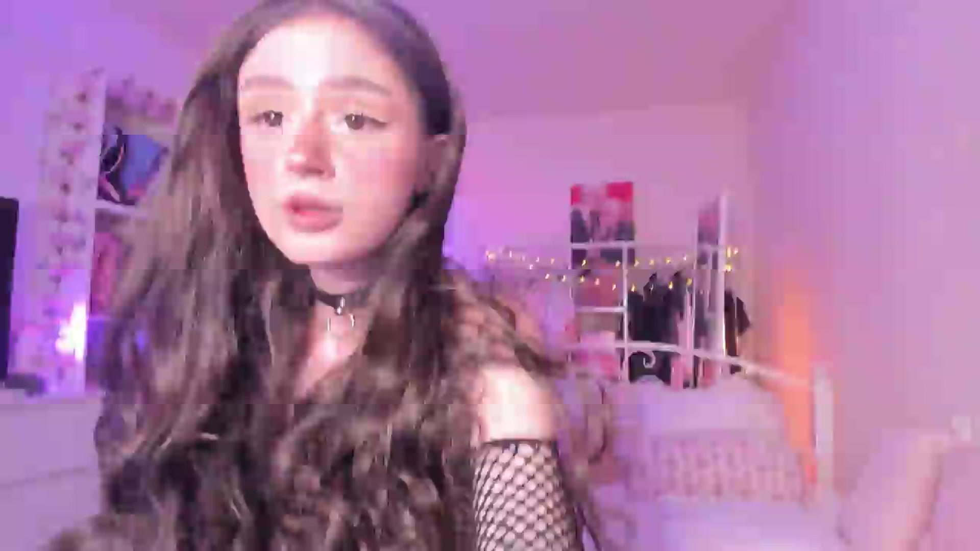 Gallery image thumbnail from AliceXsweeT's myfreecams stream on, 07/16/2026, 16:54 image 18 of 20