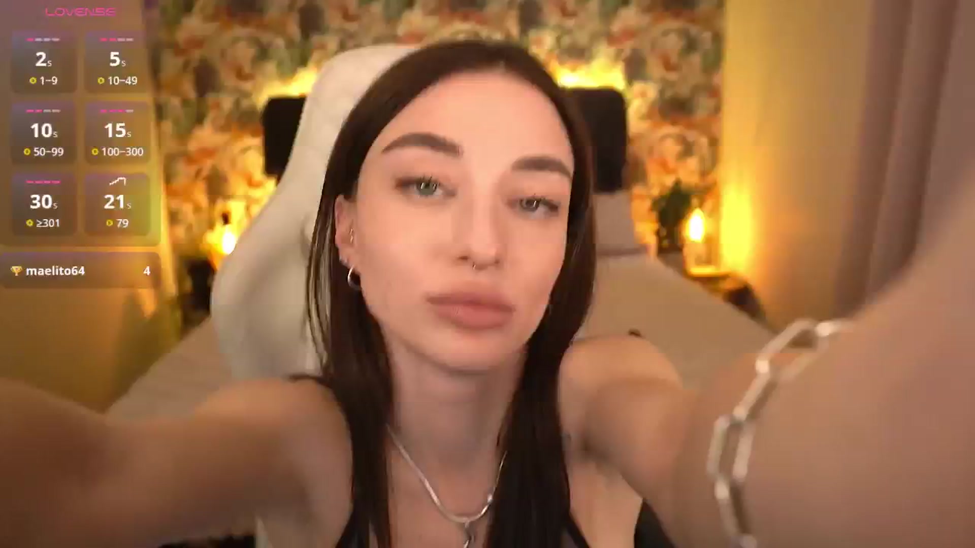 Gallery image thumbnail from Alice_Arwen_'s myfreecams stream on, 12/15/2024, 12:07 image 19 of 20