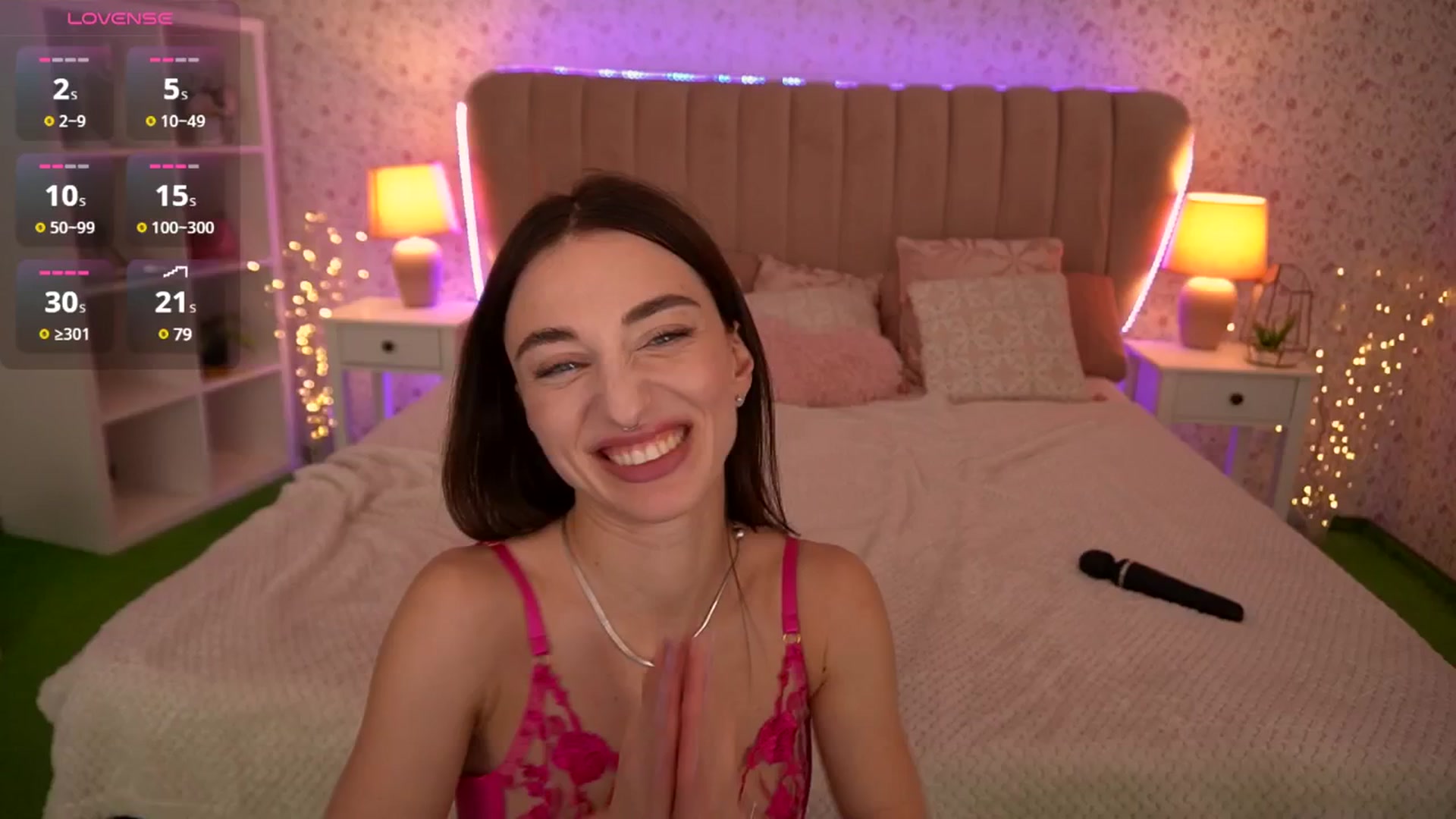 Gallery image thumbnail from Alice_Arwen_'s myfreecams stream on, 12/16/2024, 12:07 image 18 of 20