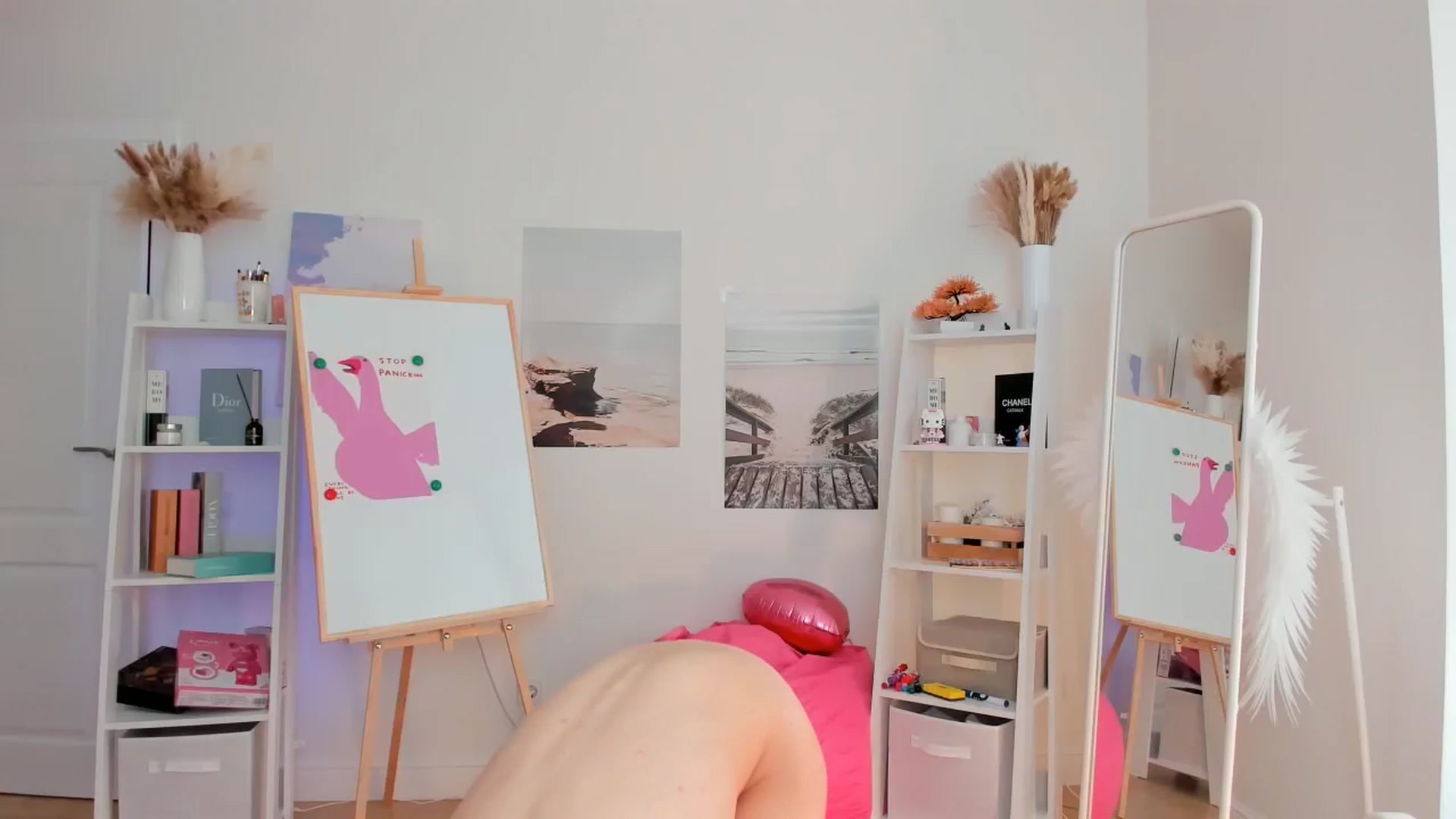 Gallery image thumbnail from Alice_Chery's myfreecams stream on, 05/08/2024, 11:14 image 9 of 20