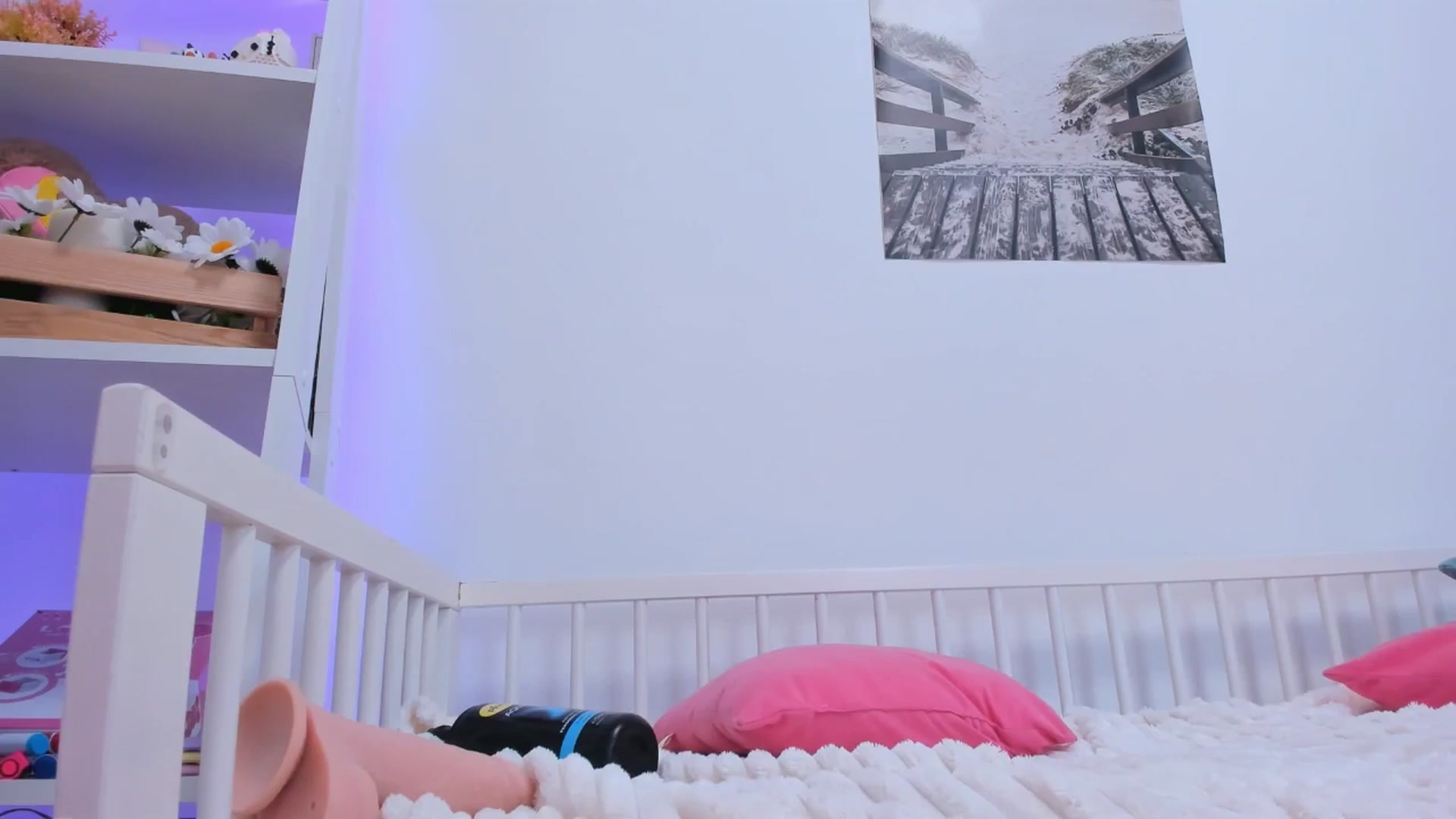 Gallery image thumbnail from Alice_Chery's myfreecams stream on, 03/09/2025, 09:34 image 2 of 20