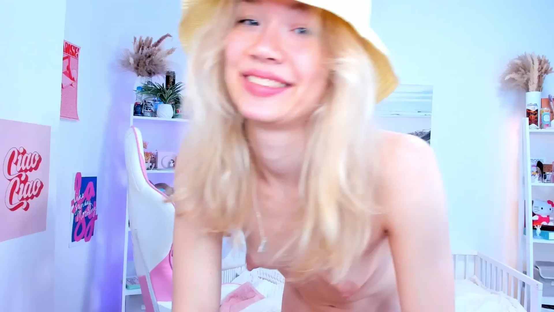 Gallery image thumbnail from Alice_Chery's myfreecams stream on, 06/23/2025, 11:04 image 3 of 20