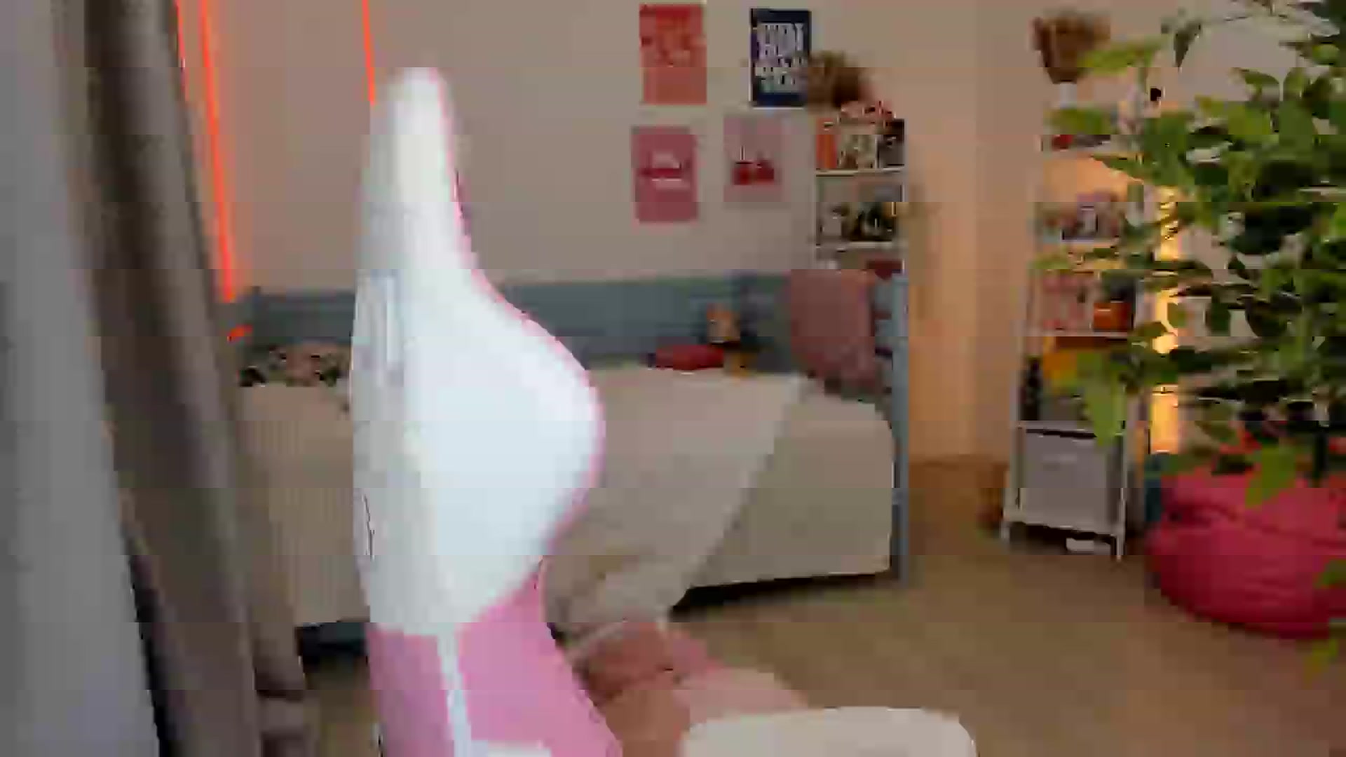Gallery image thumbnail from Alice_Chery's myfreecams stream on, 10/22/2025, 06:05 image 6 of 20