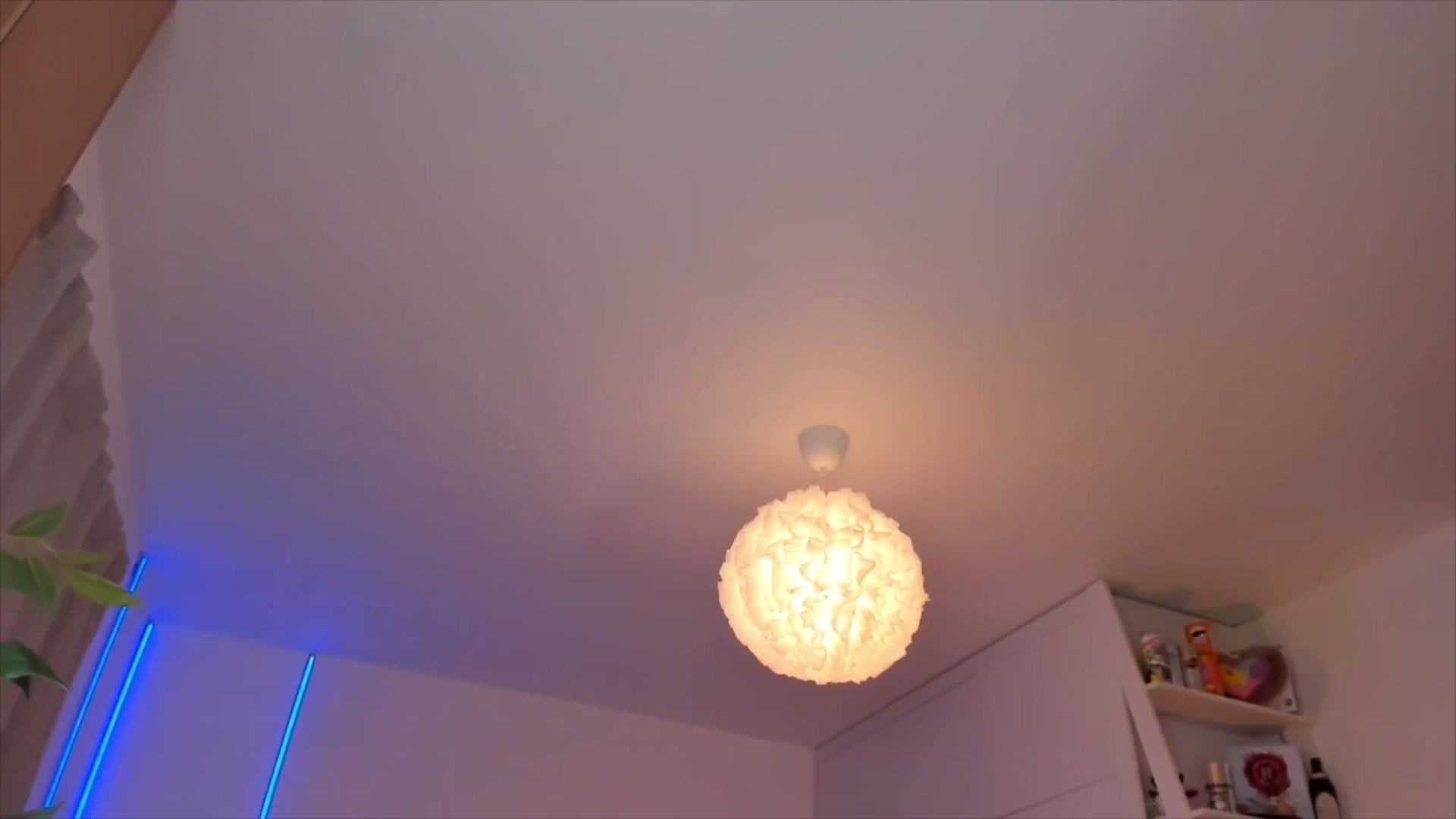 Gallery image thumbnail from Alice_Chery's myfreecams stream on, 12/19/2025, 05:13 image 15 of 20