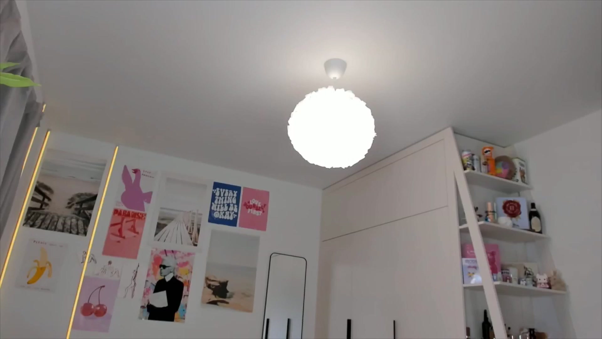 Gallery image thumbnail from Alice_Chery's myfreecams stream on, 03/13/2026, 06:57 image 5 of 20