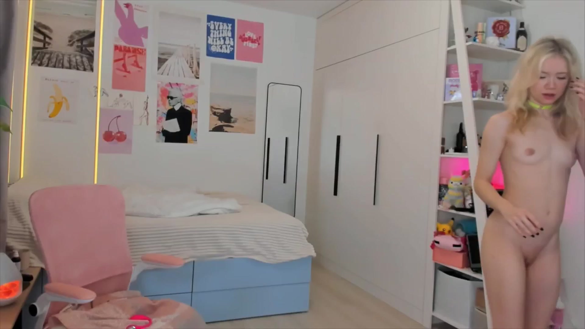 Gallery image thumbnail from Alice_Chery's myfreecams stream on, 03/17/2026, 06:33 image 2 of 20