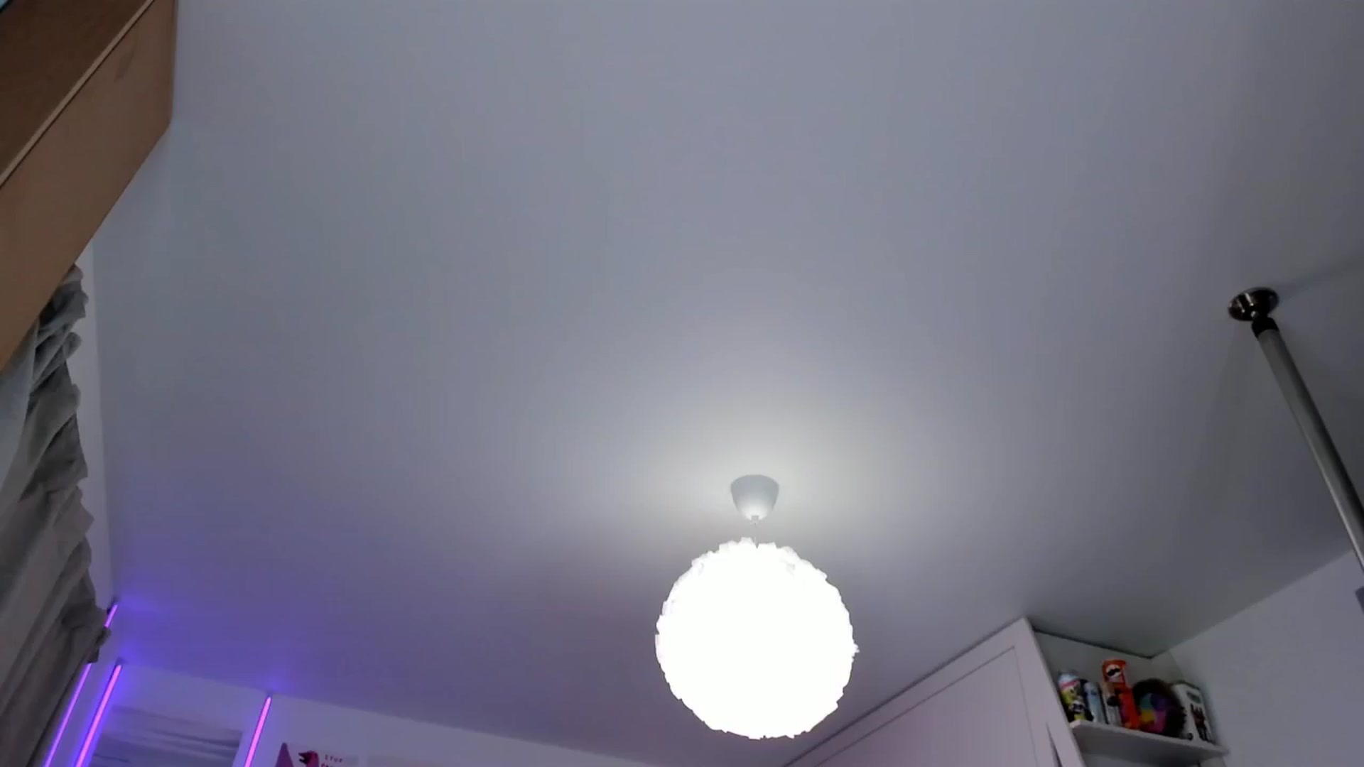 Gallery image thumbnail from Alice_Chery's myfreecams stream on, 04/17/2026, 05:36 image 11 of 20