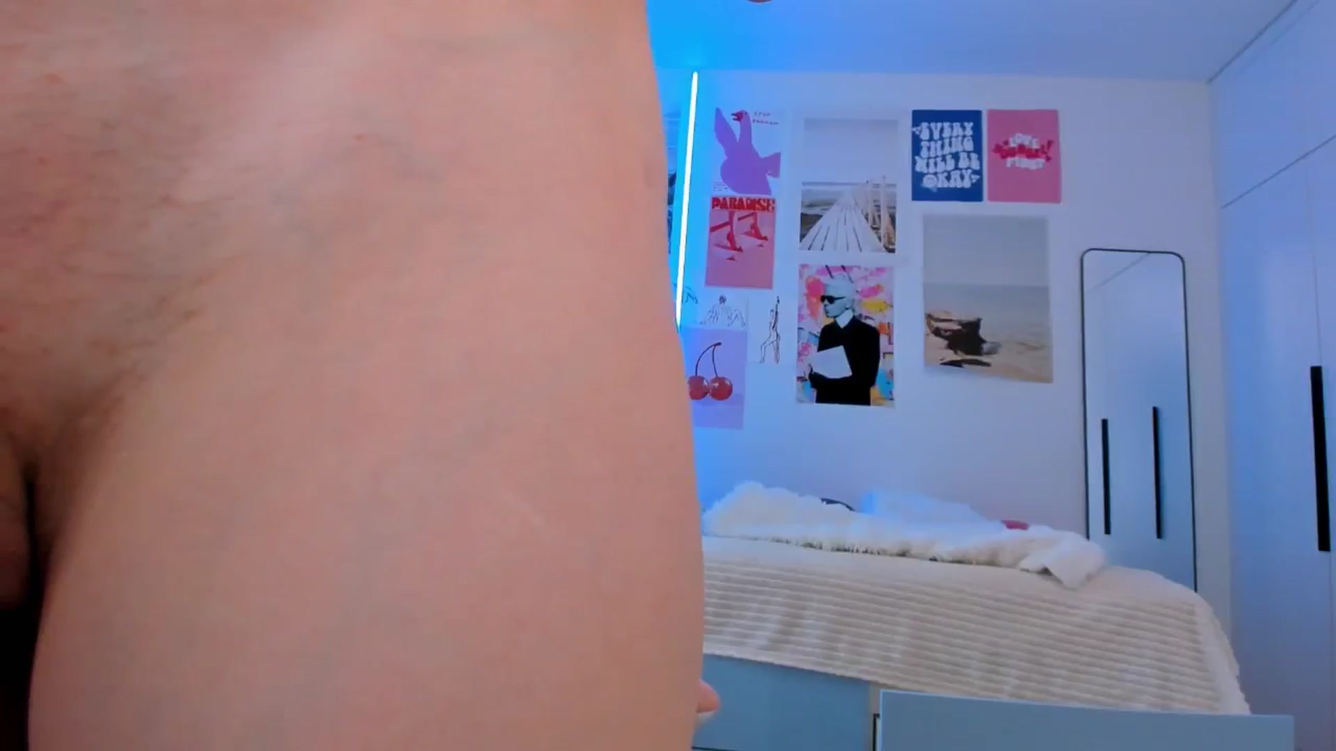 Gallery image thumbnail from Alice_Chery's myfreecams stream on, 04/30/2026, 06:45 image 3 of 20
