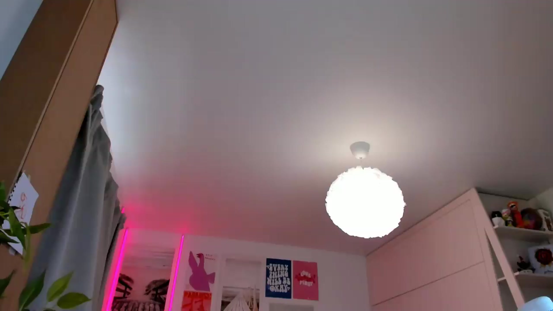 Gallery image thumbnail from Alice_Chery's myfreecams stream on, 06/22/2026, 06:57 image 4 of 20