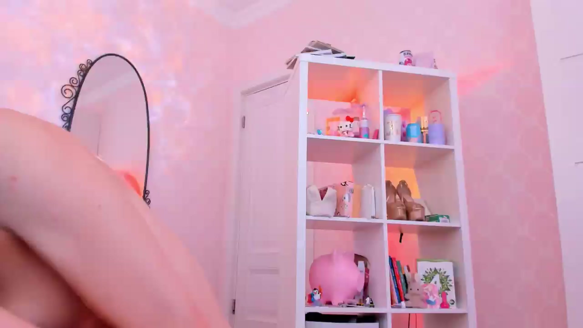 Gallery image thumbnail from Alice_Chery's myfreecams stream on, 08/14/2026, 07:34 image 14 of 20