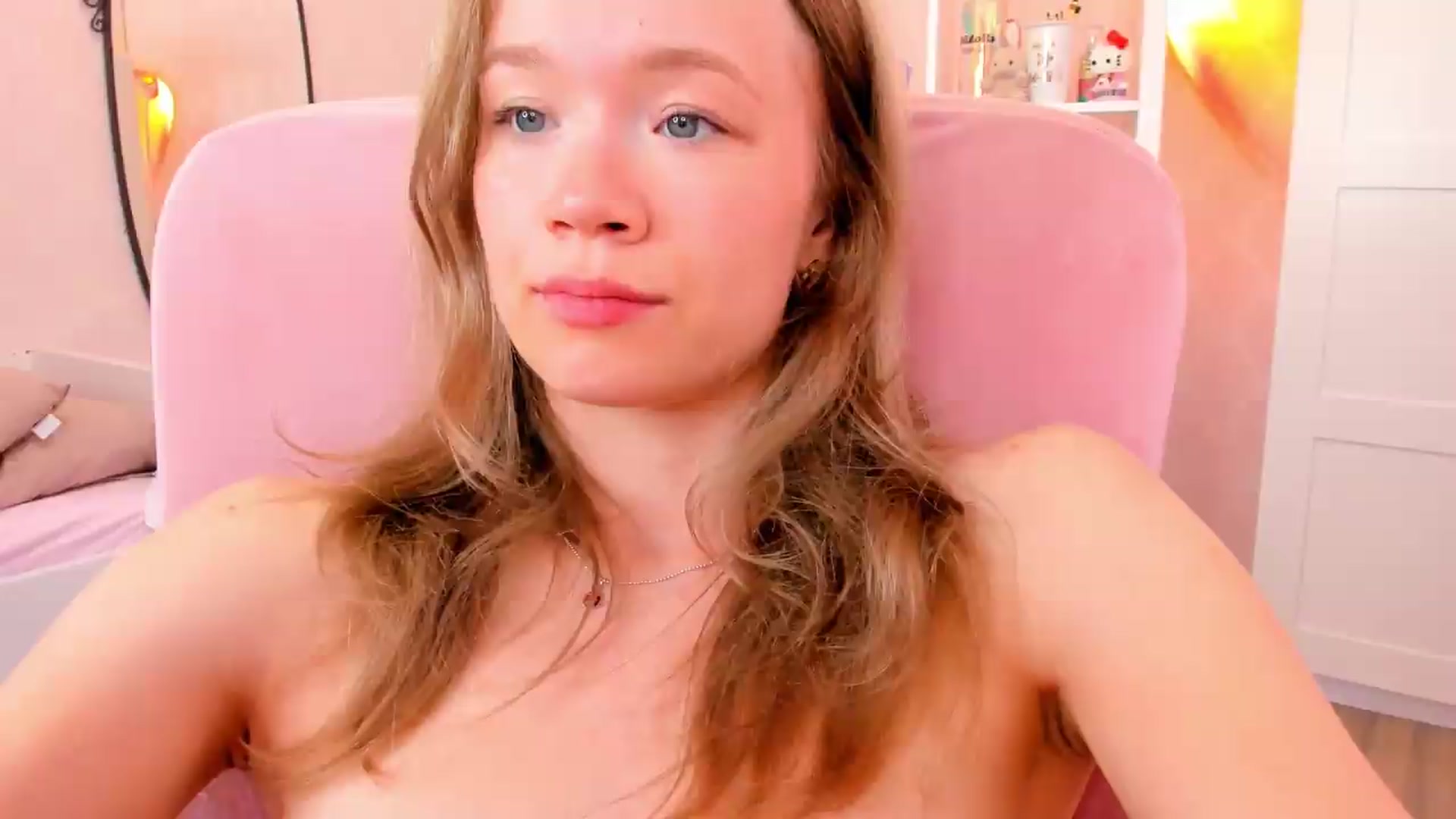 Gallery image thumbnail from Alice_Chery's myfreecams stream on, 08/31/2026, 08:48 image 12 of 20