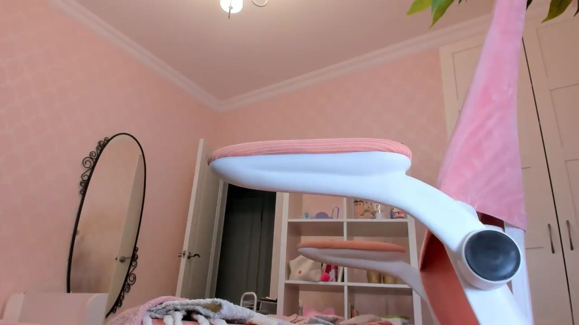 Gallery image thumbnail from Alice_Chery's myfreecams stream on, 09/08/2026, 07:14 image 9 of 20