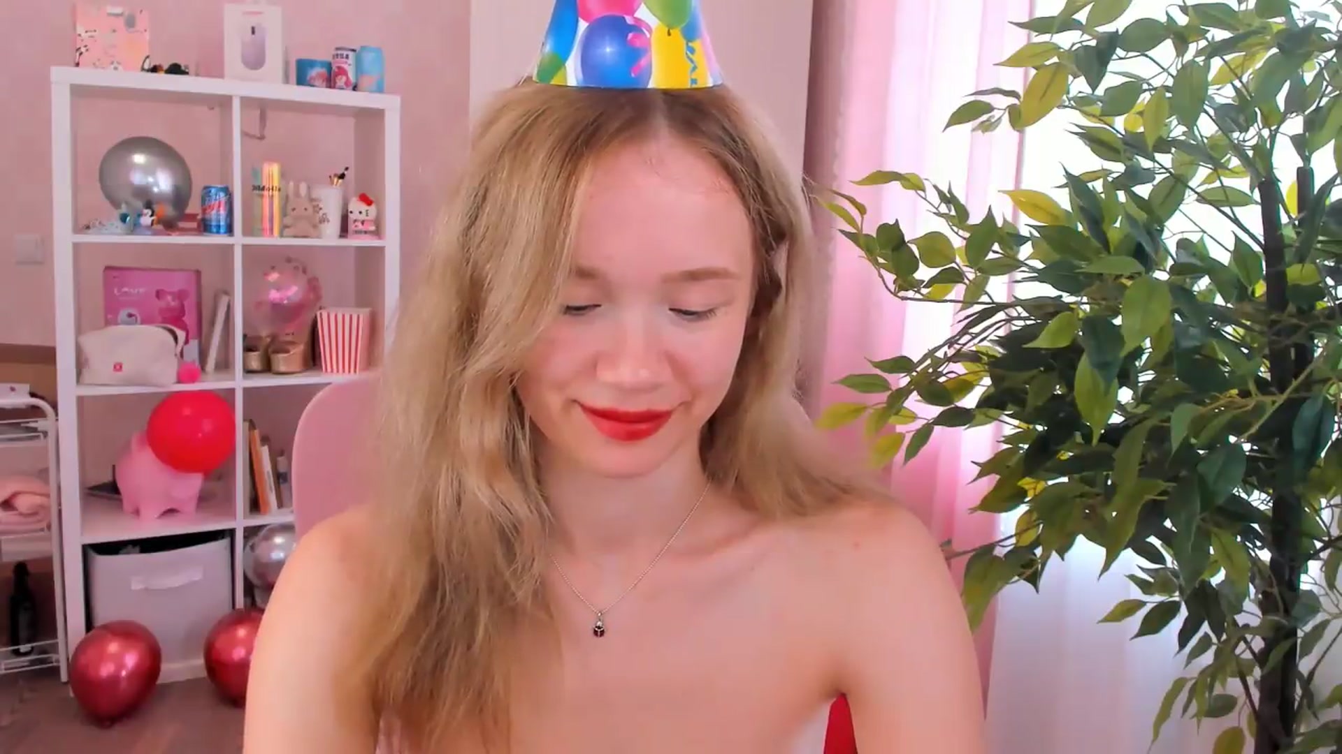 Gallery image thumbnail from Alice_Chery's myfreecams stream on, 09/13/2026, 09:10 image 13 of 20