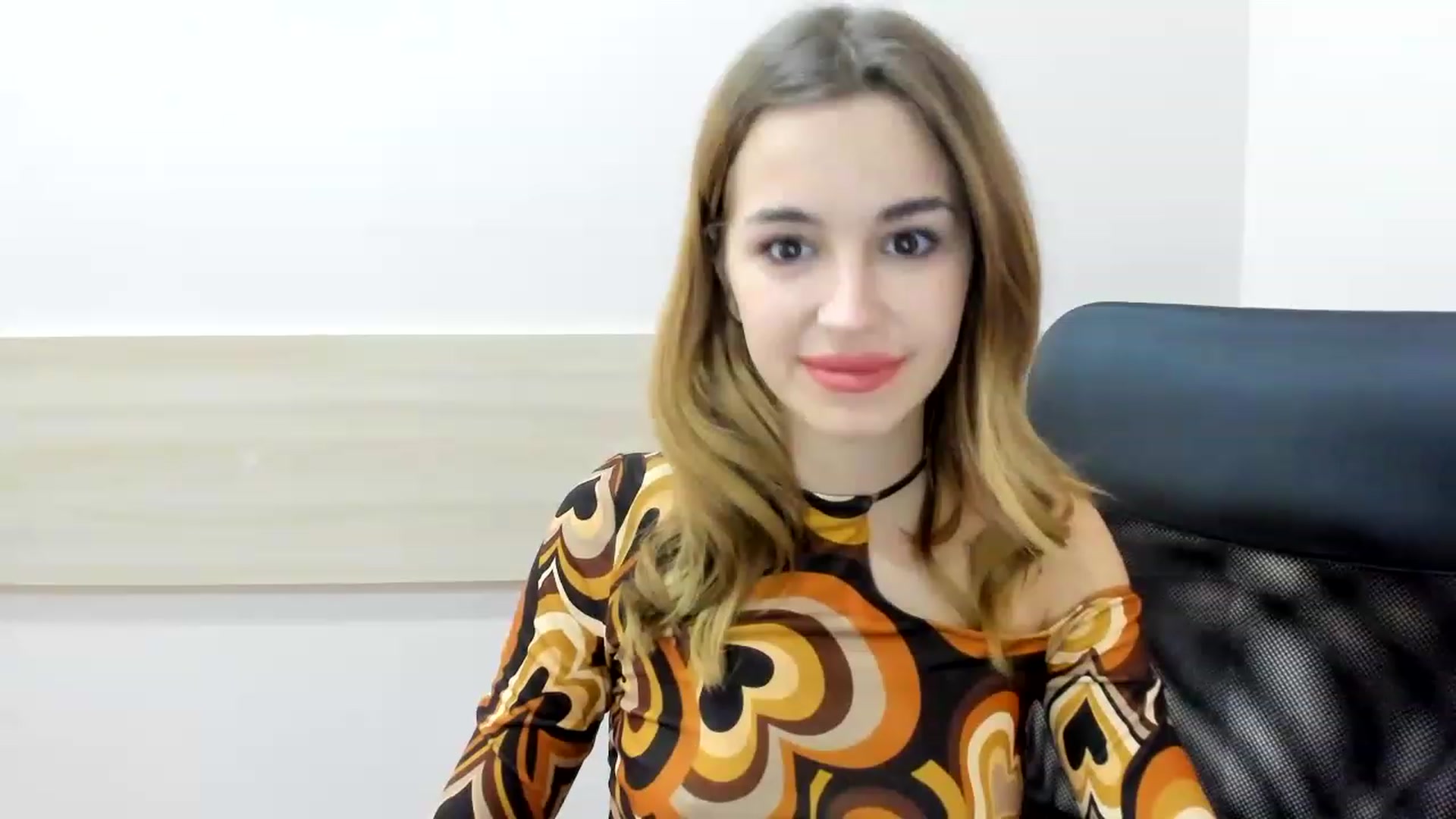 Gallery image thumbnail from Alice_Graysi's myfreecams stream on, 02/19/2023, 14:28 image 9 of 20