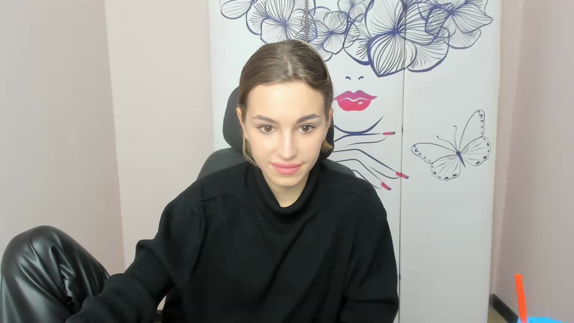 Gallery image thumbnail from Alice_Graysi's myfreecams stream on, 02/20/2023, 14:12 image 6 of 20
