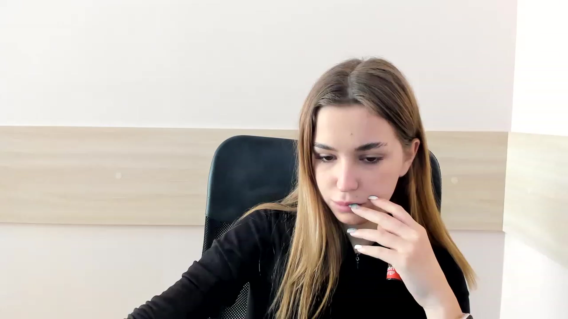 Gallery image thumbnail from Alice_Graysi's myfreecams stream on, 02/23/2023, 14:04 image 20 of 20