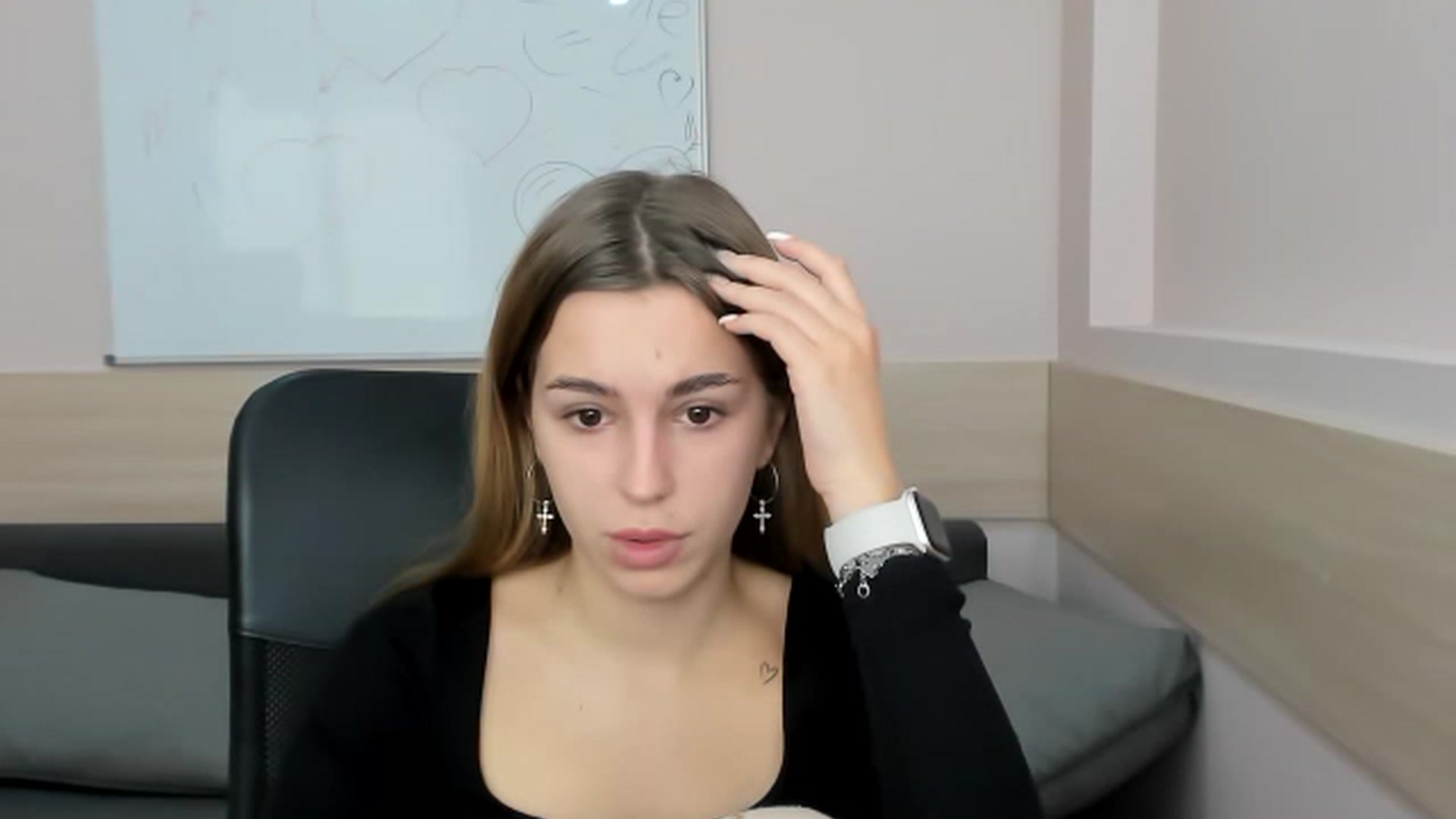 Gallery image thumbnail from Alice_Graysi's myfreecams stream on, 02/25/2023, 12:49 image 18 of 20