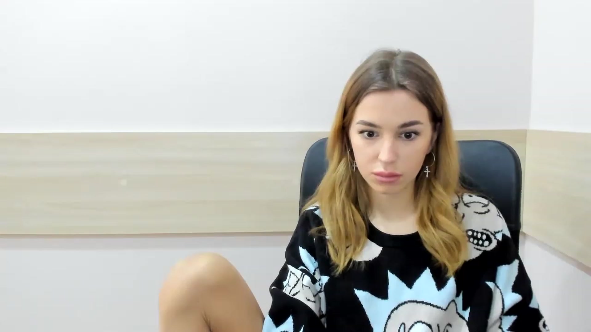 Gallery image thumbnail from Alice_Graysi's myfreecams stream on, 02/26/2023, 15:08 image 9 of 20