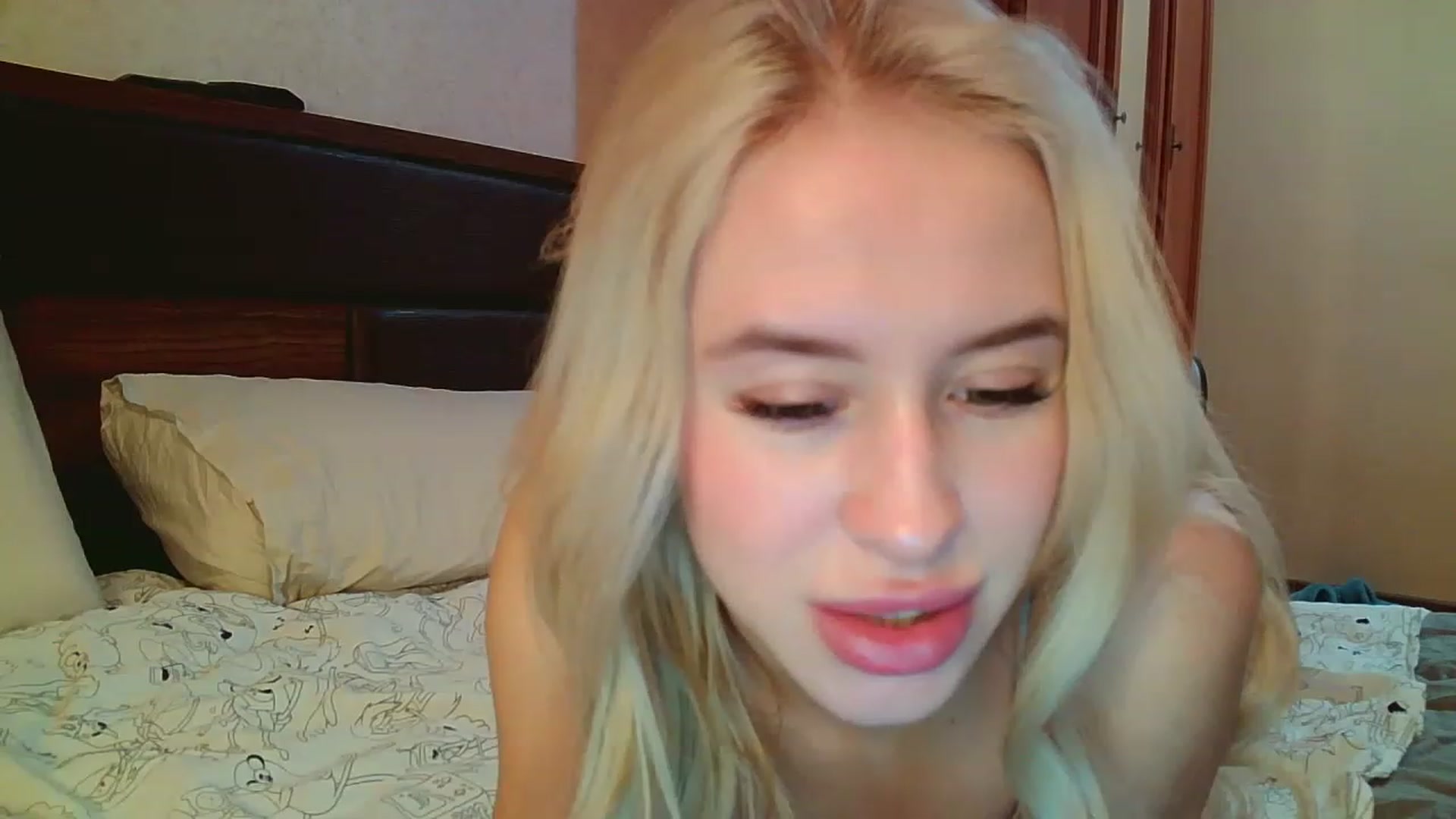 Gallery image thumbnail from Alice_Maryt's myfreecams stream on, 11/14/2022, 19:23 image 12 of 20